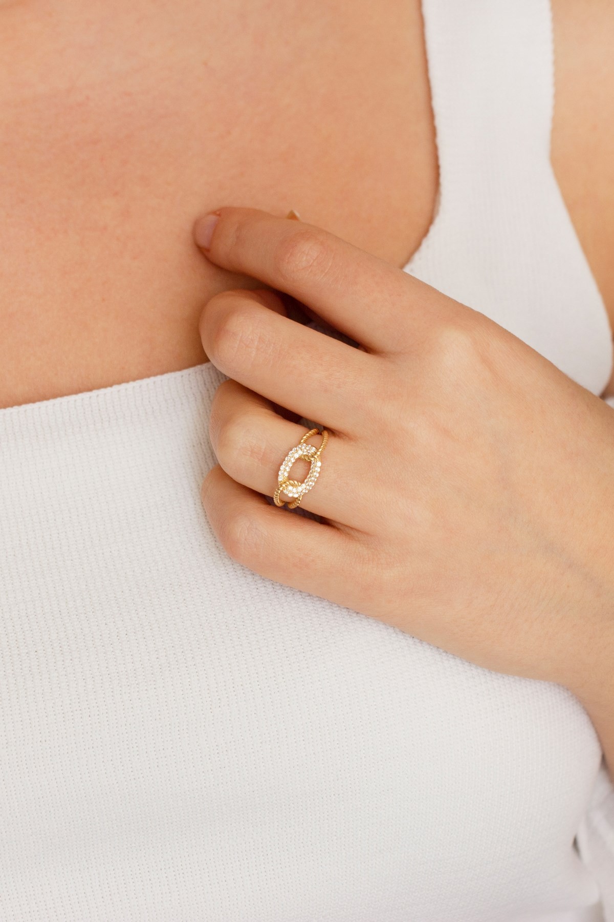 14 Carat Gold Infinity Design Ring