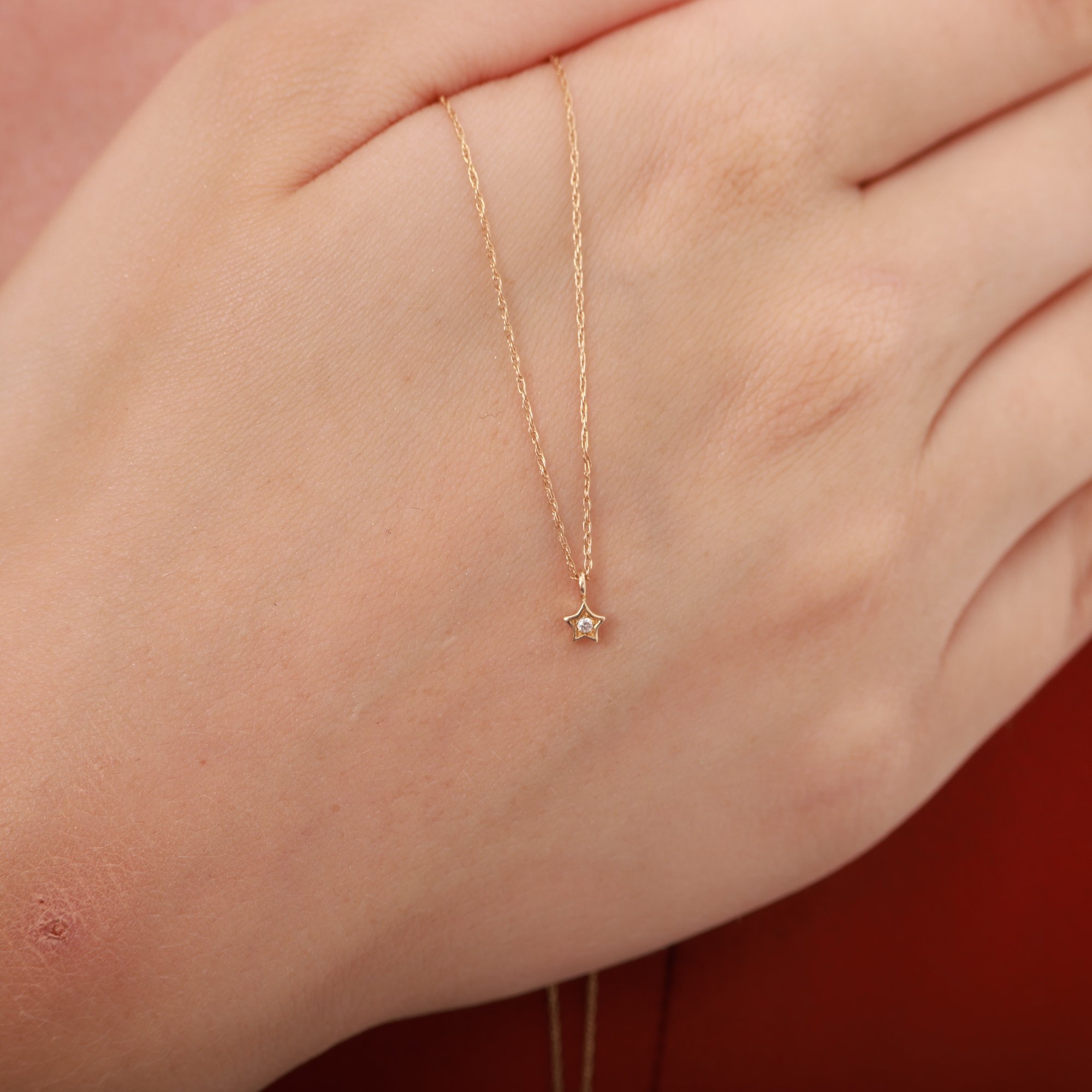 14 Carat Gold Minimal Single Stone Star Necklace