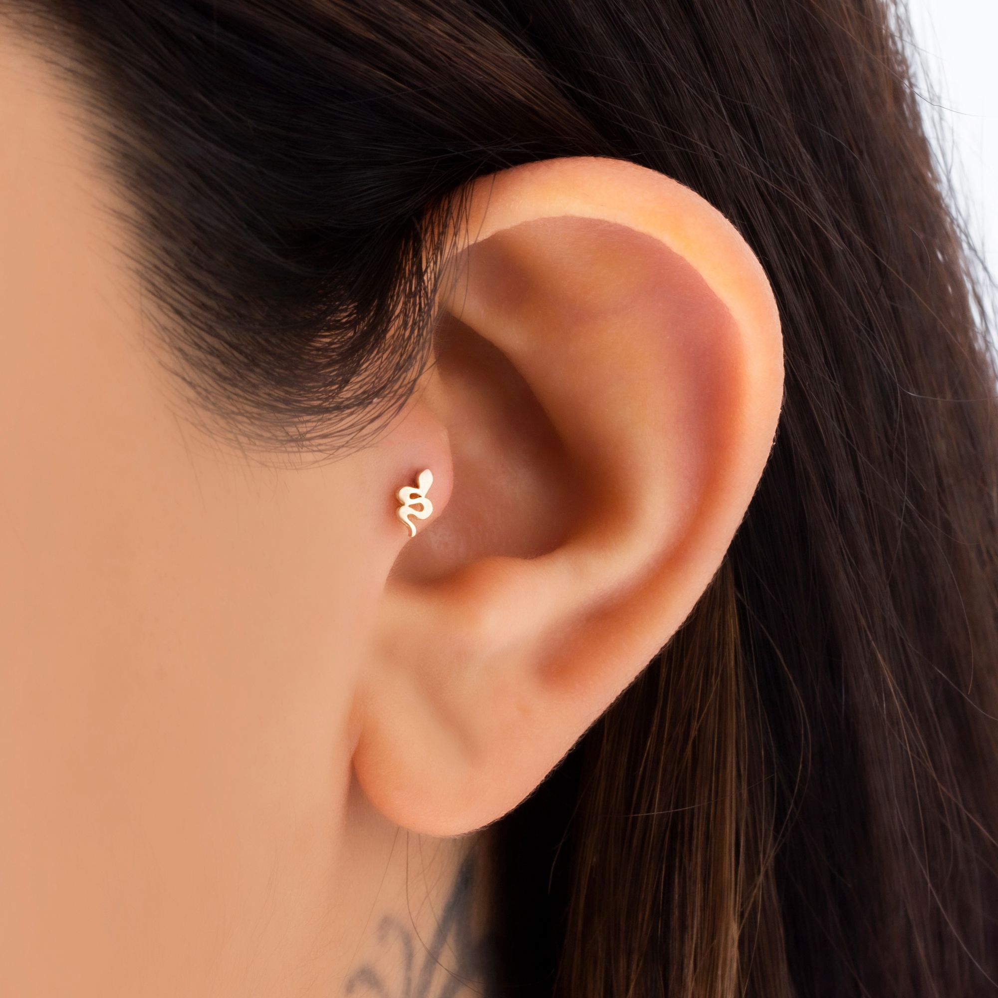 14 Carat Gold Minimal Snake Piercing