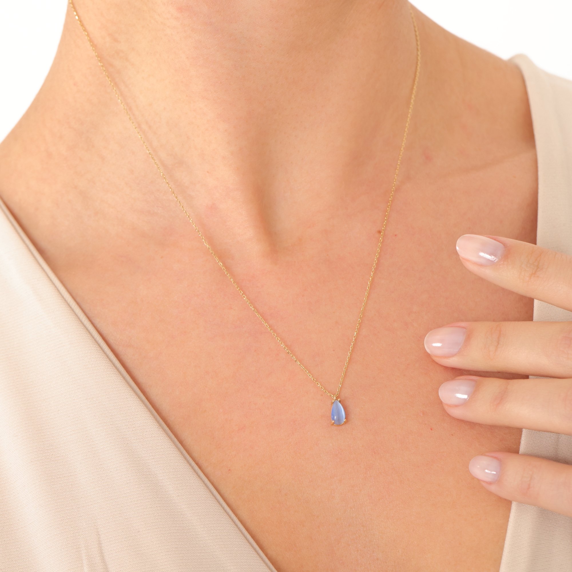 14 Carat Gold Blue Opal Stone Necklace