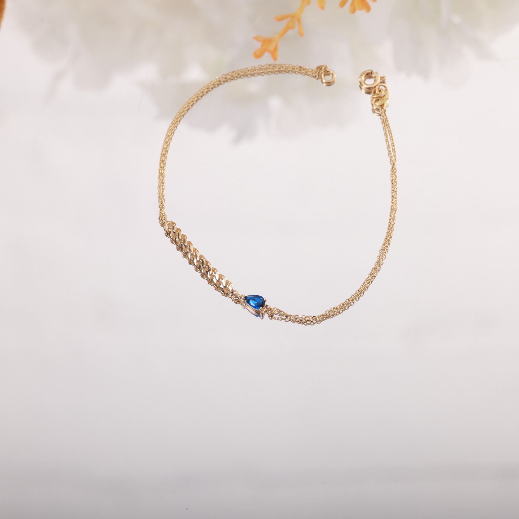 14 Carat Gold Drop Sapphire Stone Chain Bracelet