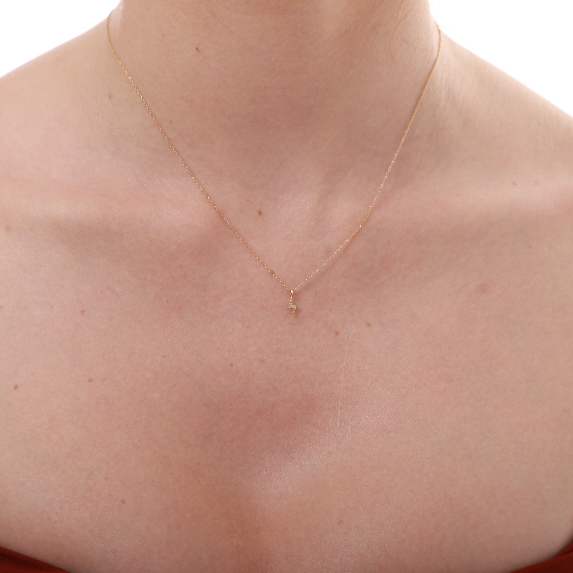 14 Carat Gold Minimal Lightning Necklace