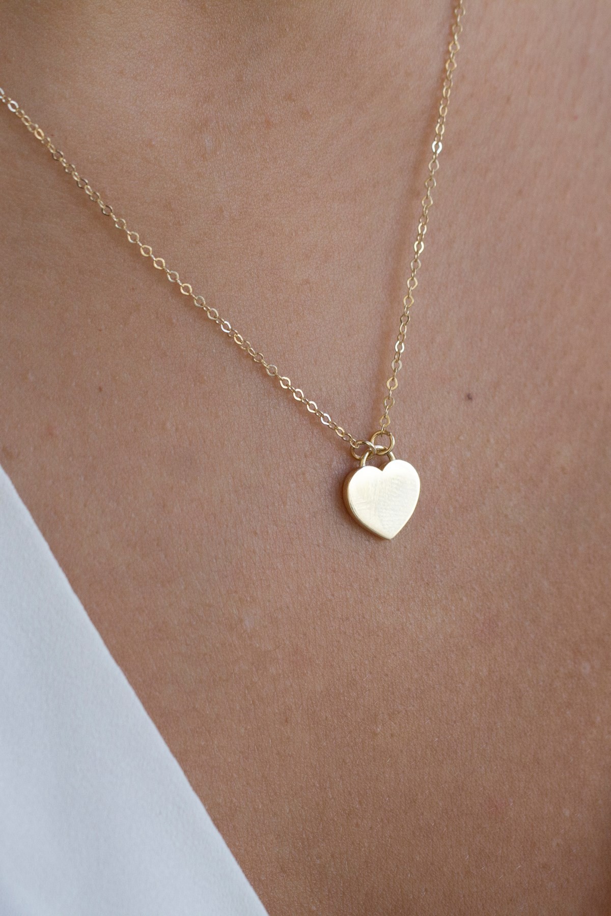 Minaliva 14K Yellow Gold Heart Necklace
