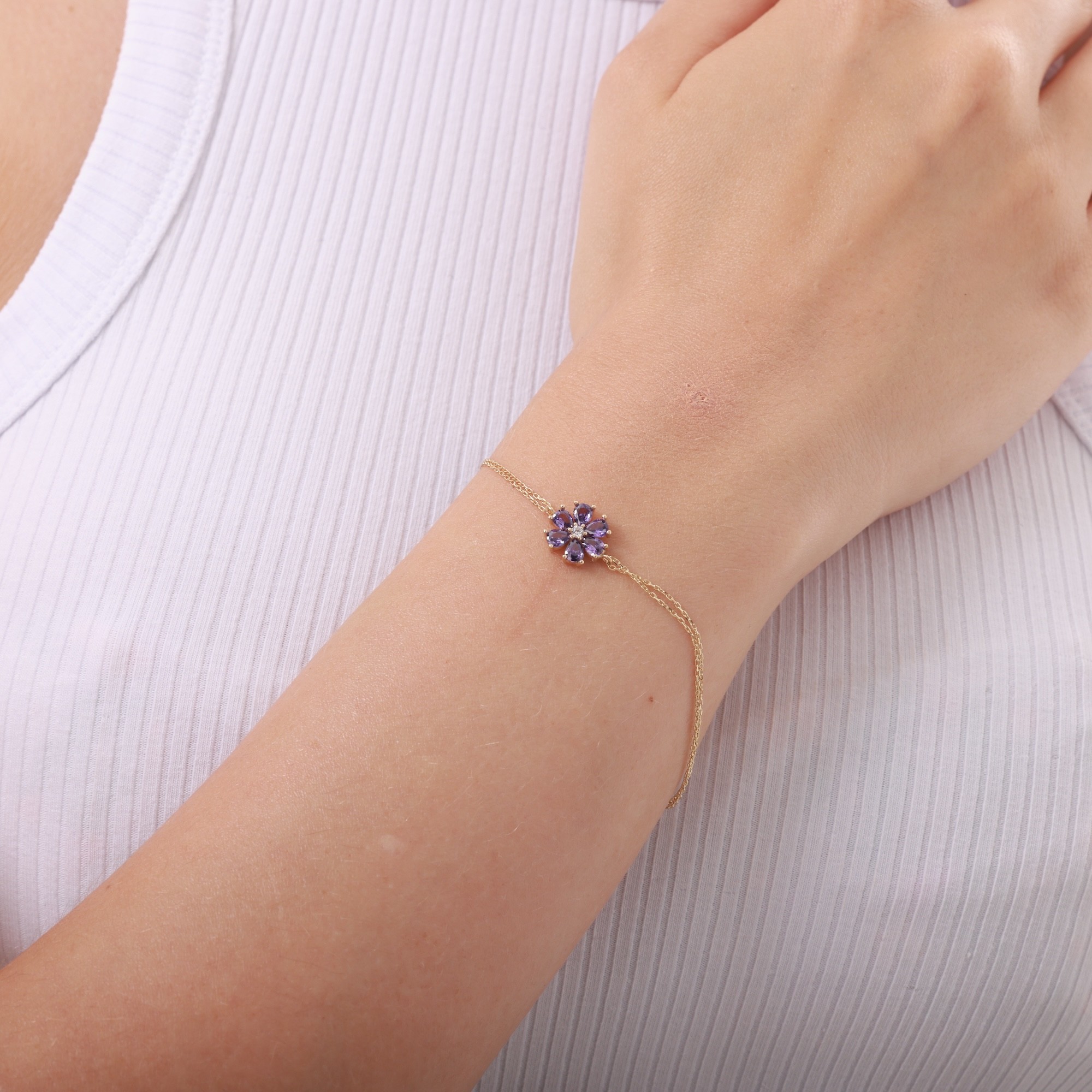 14 Carat Gold Amethyst Bracelet