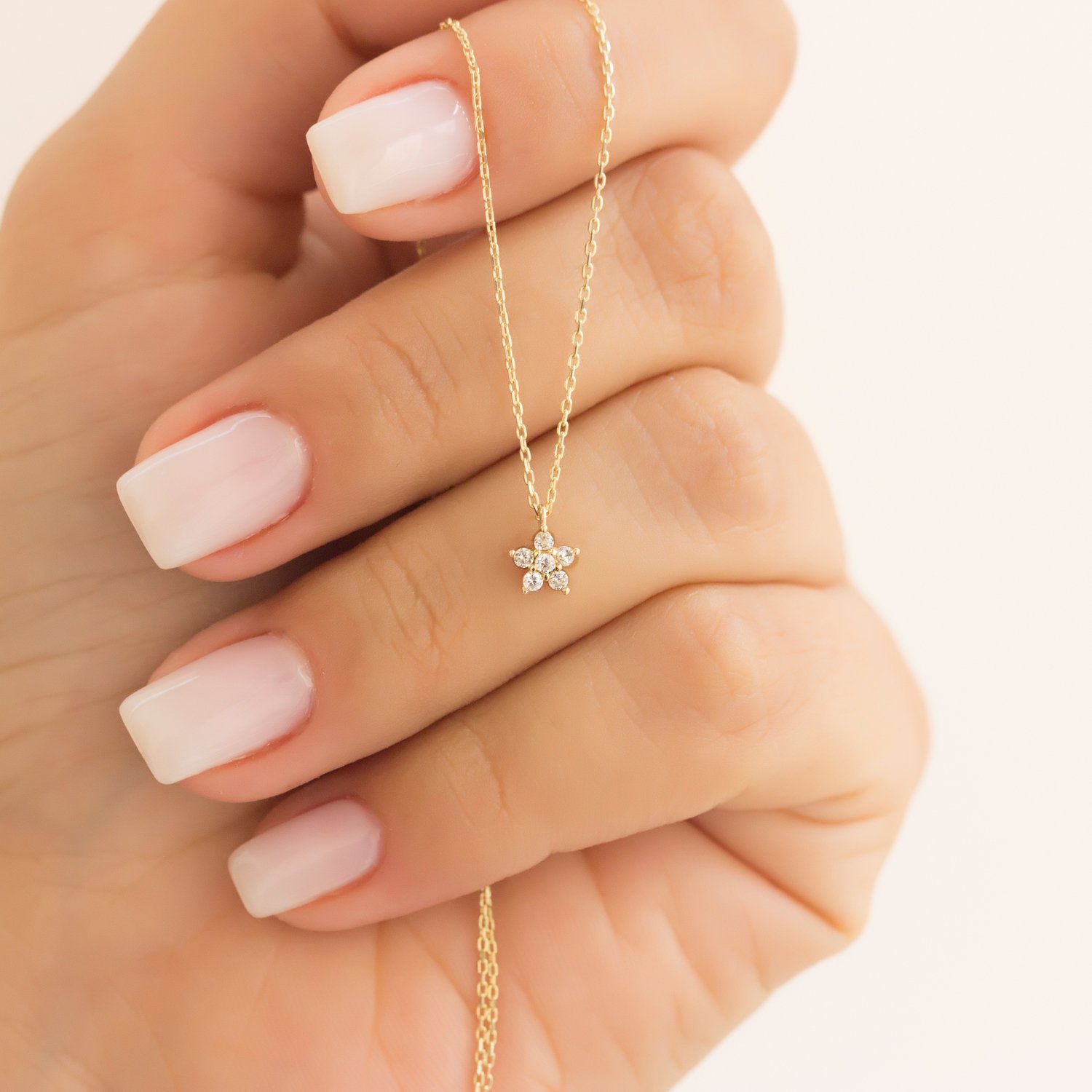 14 Carat Gold Star Necklace with Minimal Stone