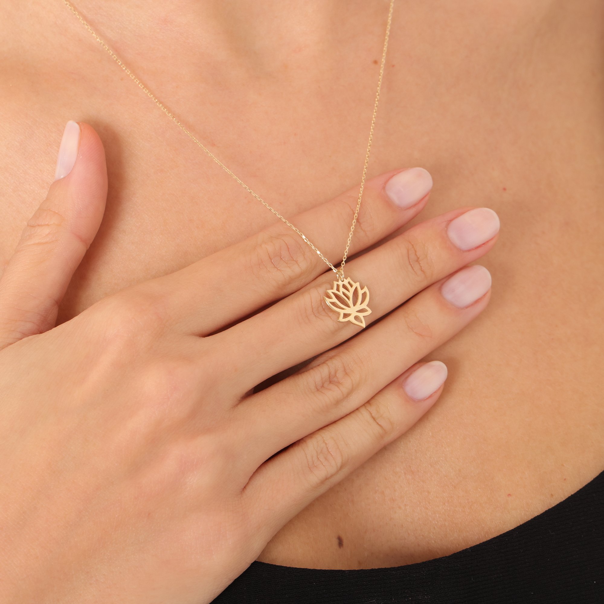 14 Carat Gold Minimal Lotus Necklace