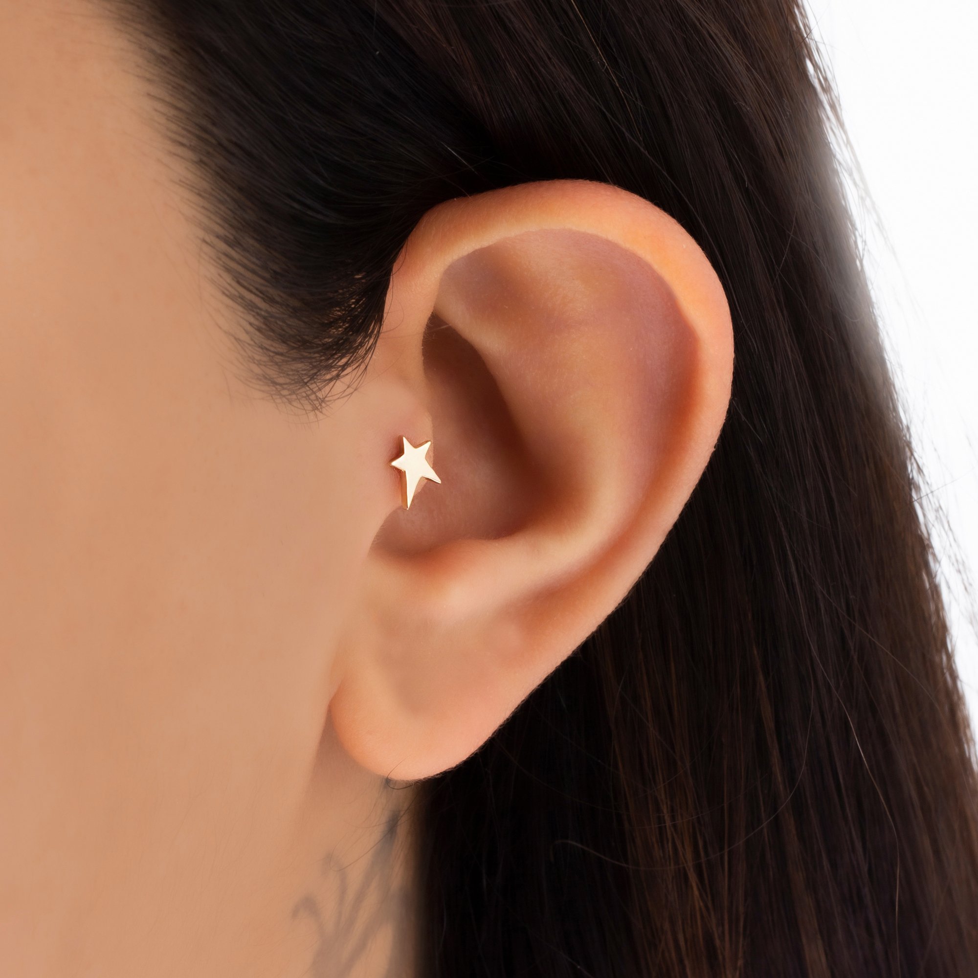 14 Carat Gold Minimal Star Piercing