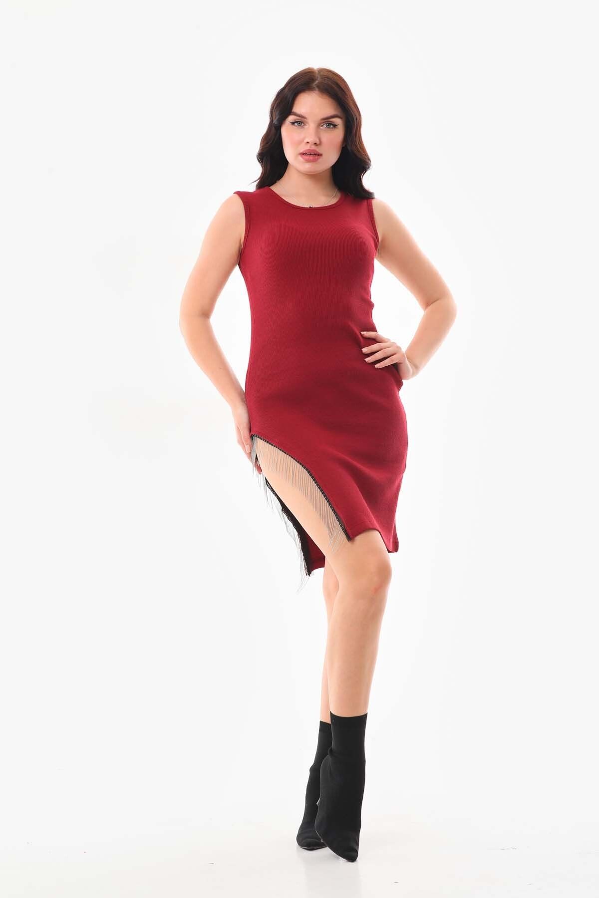 Kadın Bordo Renk Kaşkorse Kumaş Mini Derin Yırtmaçlı Taş Detaylı Bisiklet Yaka Elbise