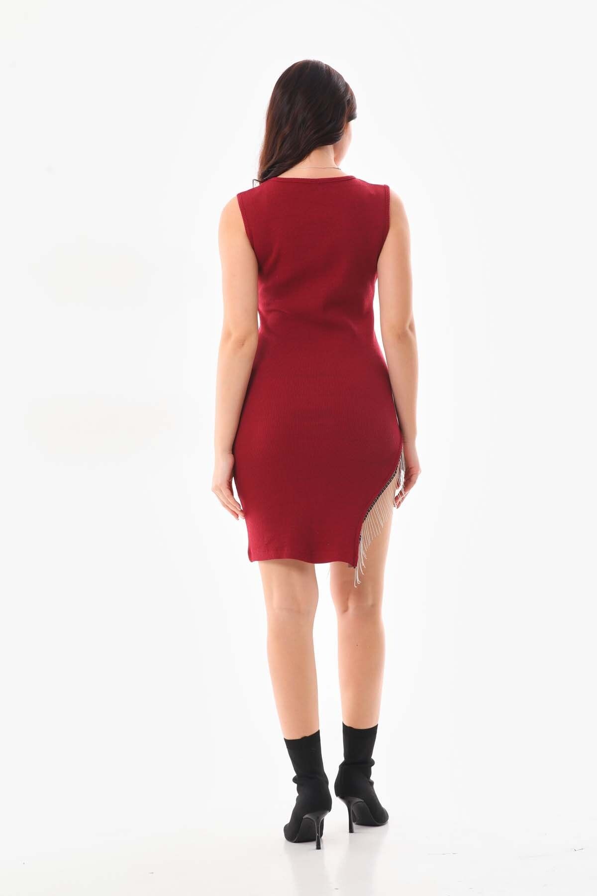 Kadın Bordo Renk Kaşkorse Kumaş Mini Derin Yırtmaçlı Taş Detaylı Bisiklet Yaka Elbise