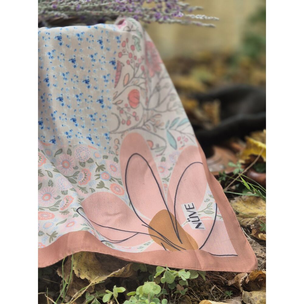 Nüve Çiçekli Şal