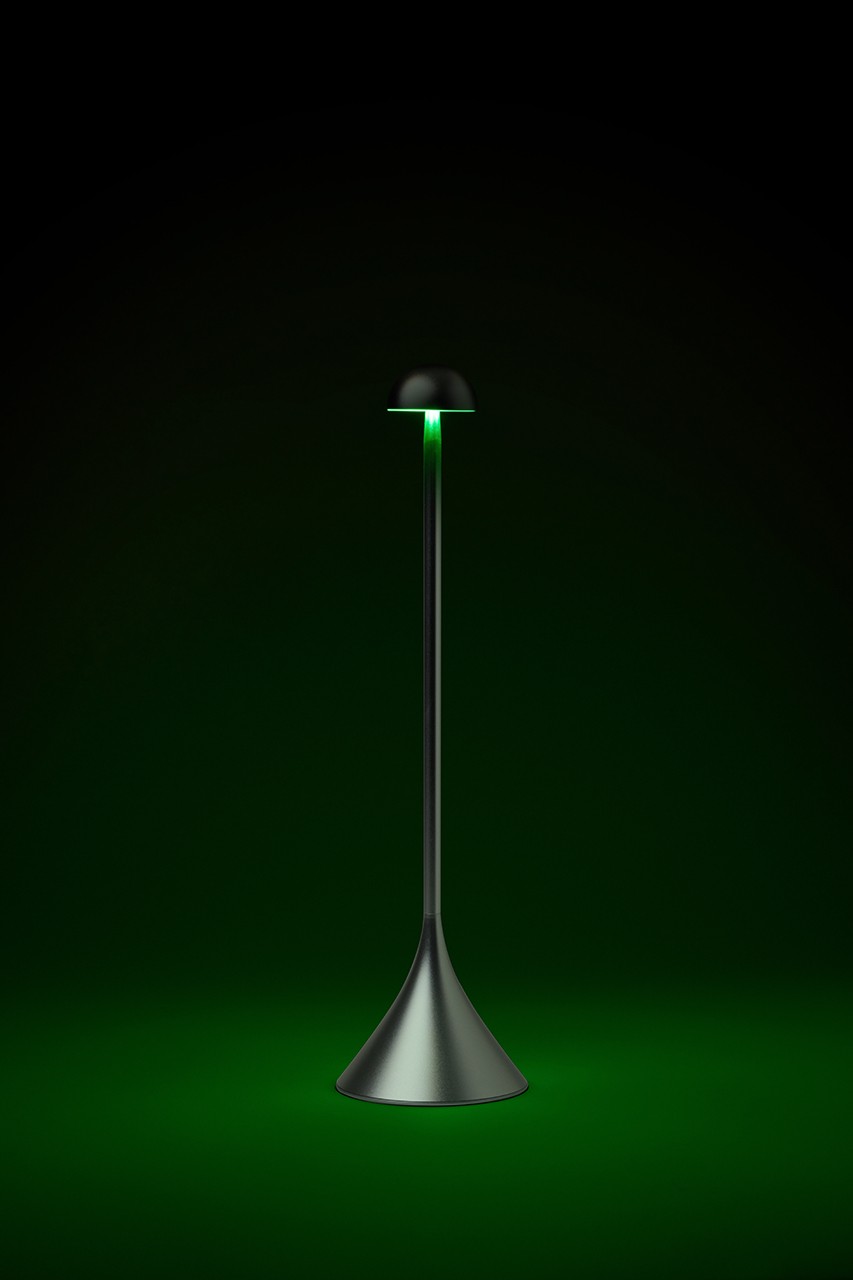 Lexon Steli Dome Led Masa Lambası 
Alüminyum
