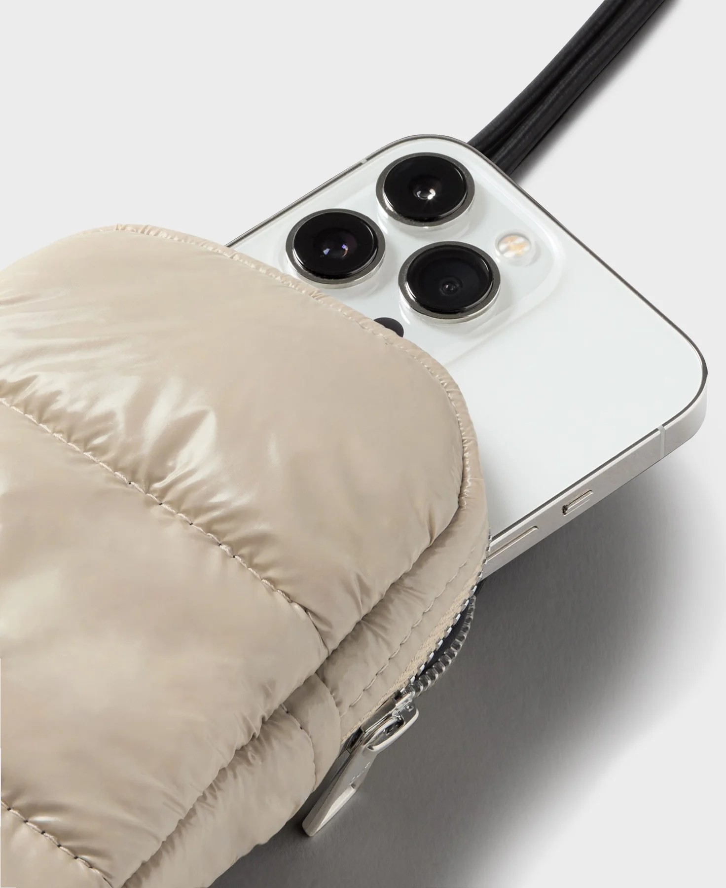 Wouf Air Glossy Crossbody Phone Bag Telefon Çantası