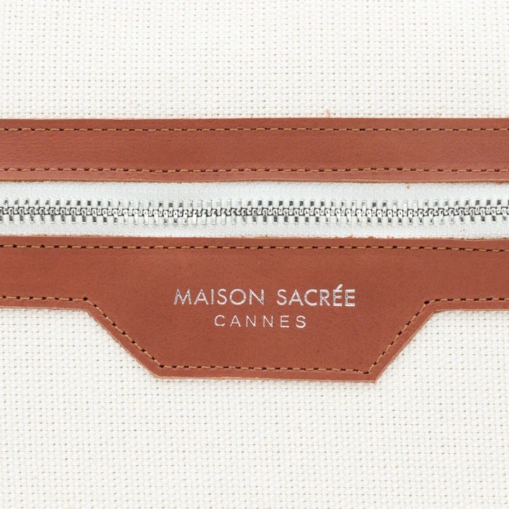 Maison Sacrée Èze Kanvas Bej 15"-16" Laptop Kılıfı