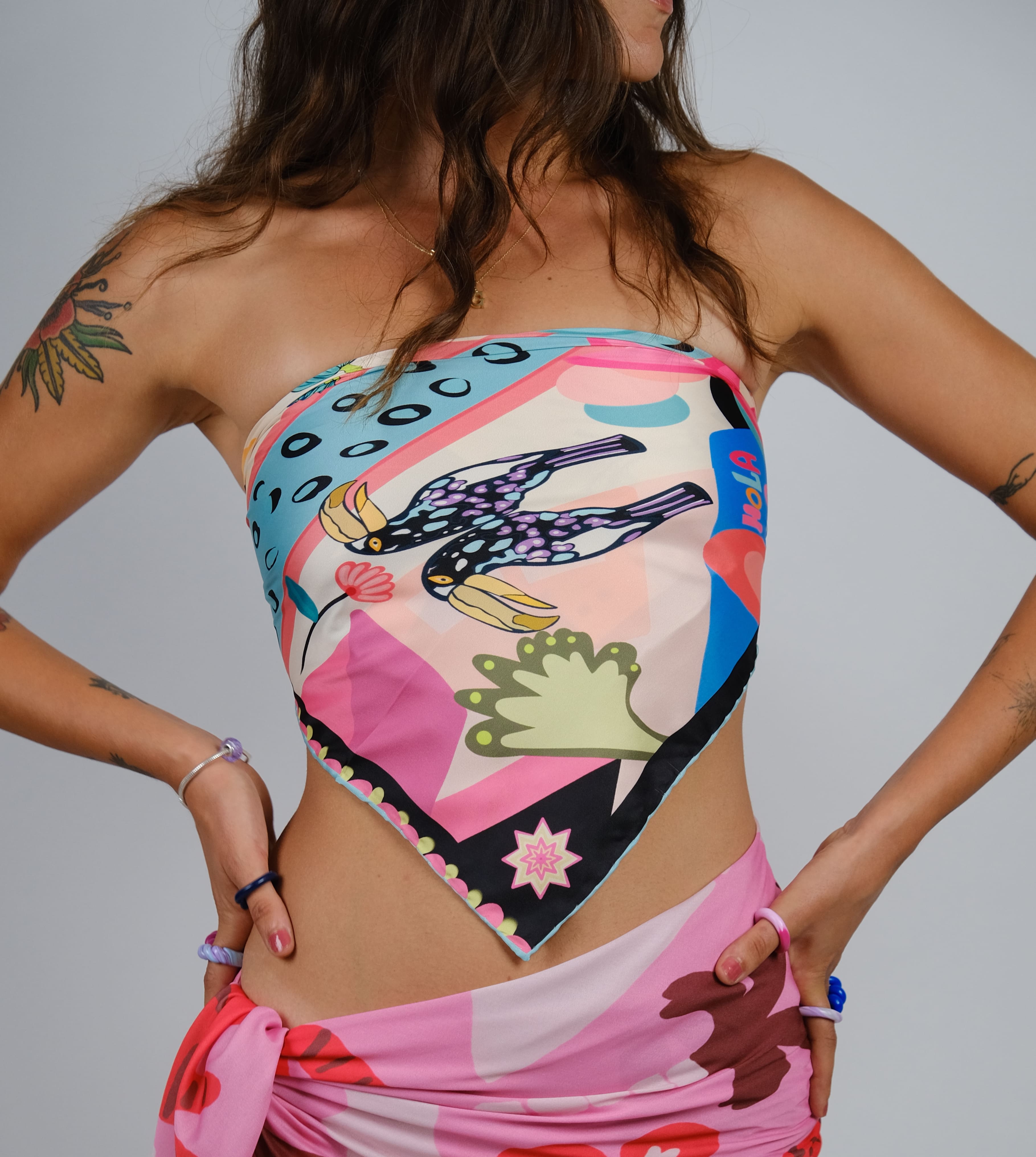 Less Atelier Hola Fular 65x65