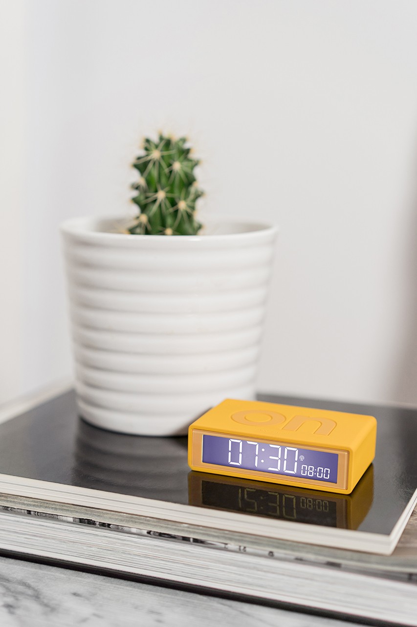 Lexon Flip + Alarm
 Saat Sarı