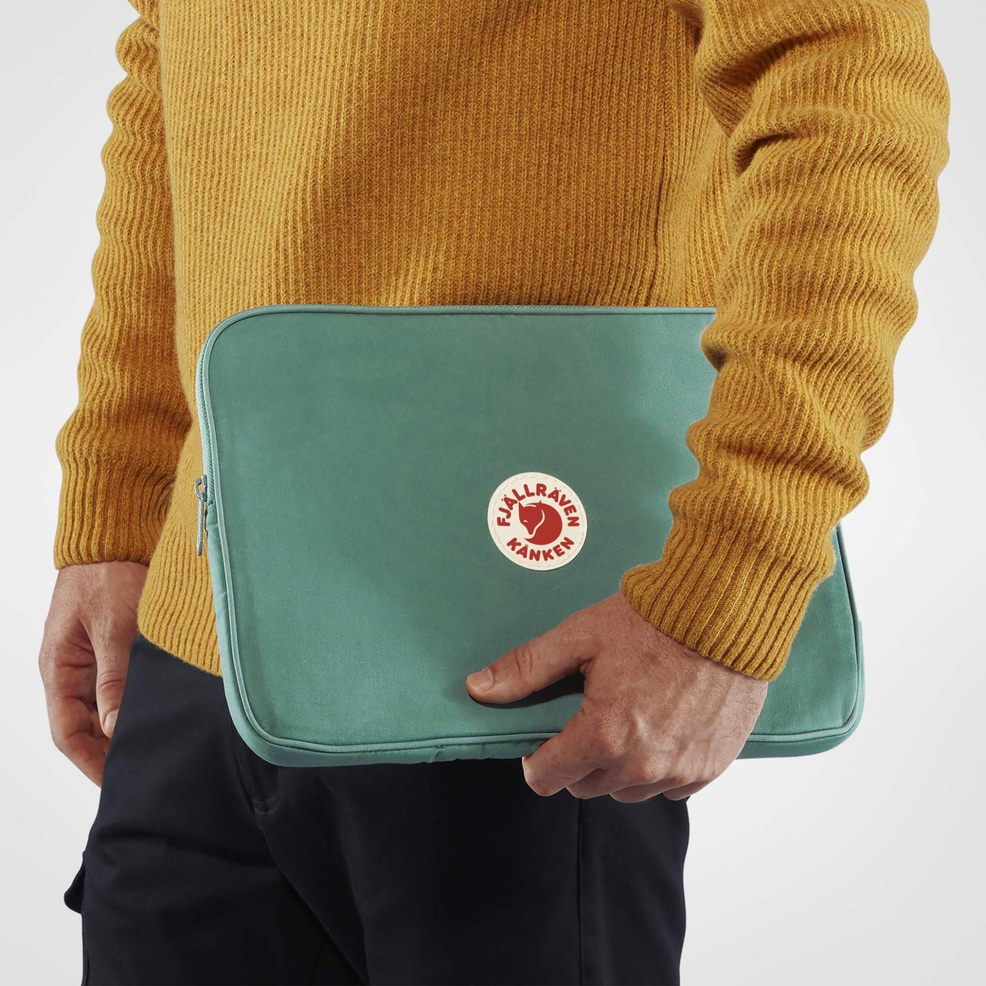 Kånken Laptop Case 13" Frost Green Sırt Çantası