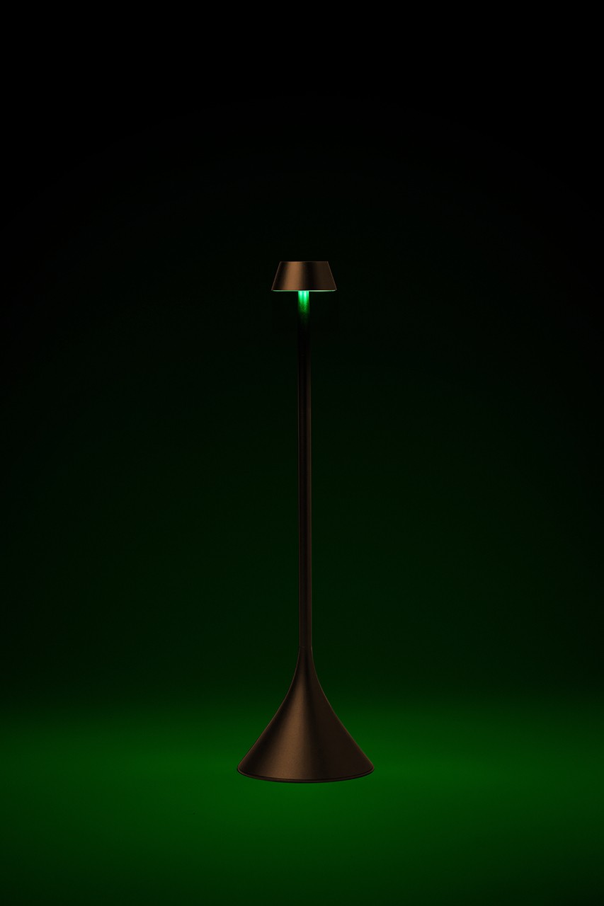 Lexon Steli Shade Led Masa Lambası 
Bronz