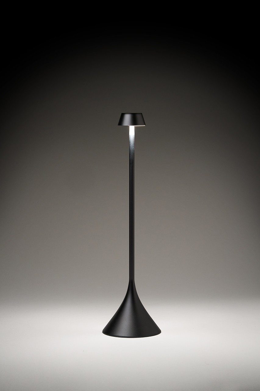 Lexon Steli Shade Led Masa Lambası 
Metalik Gri