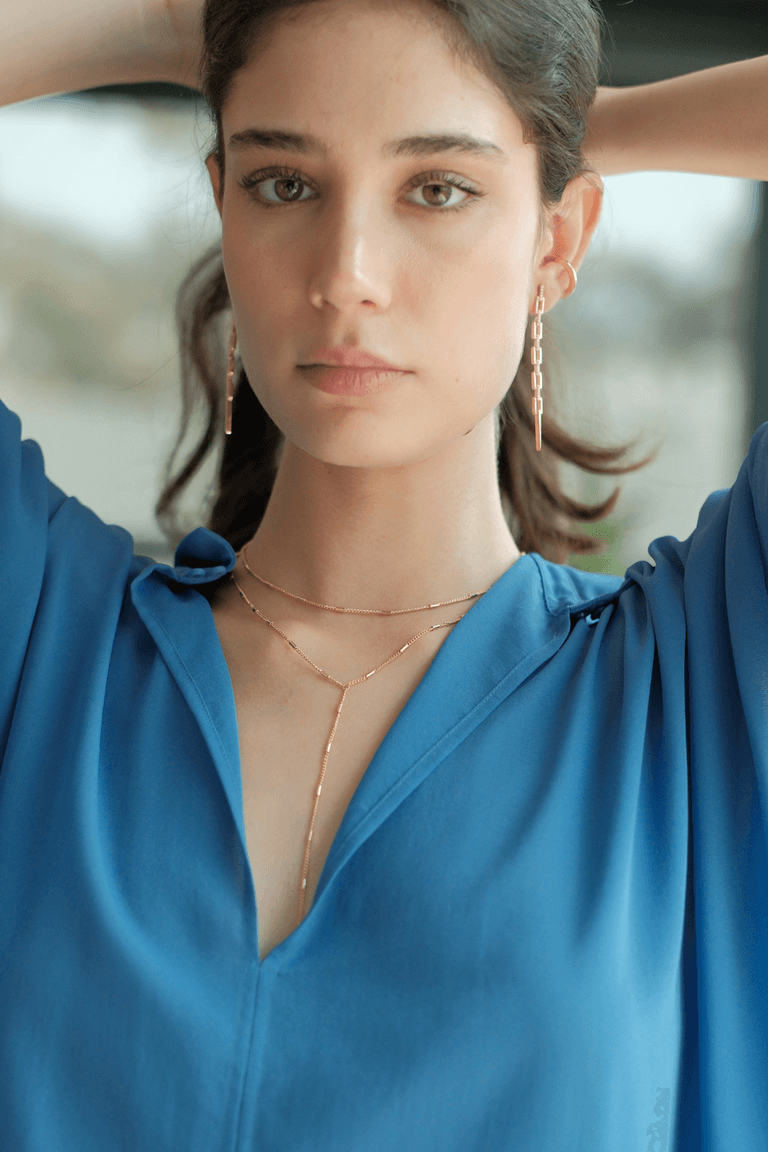 Miklan Layered Gleam Kolye