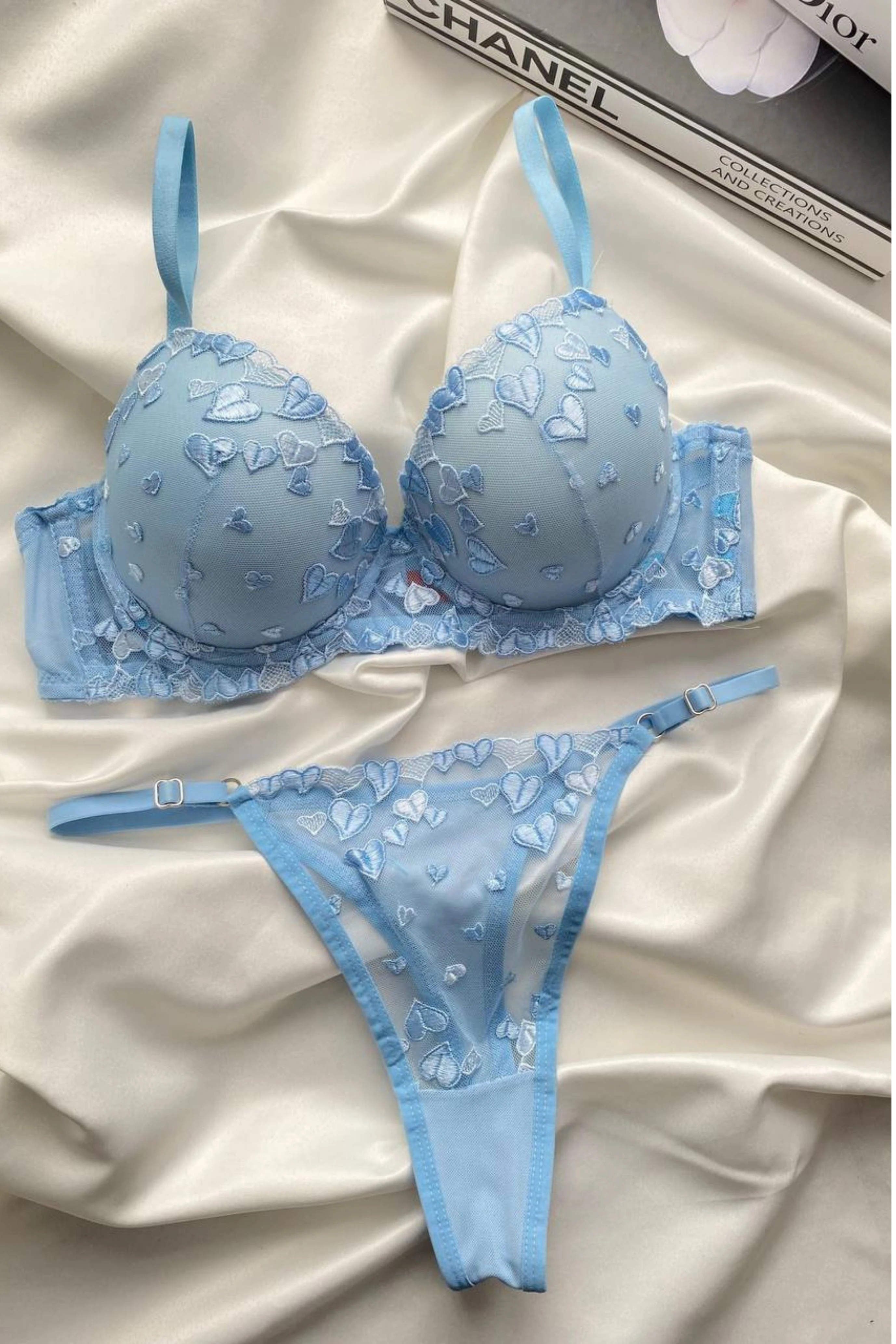 Turkuaz Renkli Kalp Desenli Destekli Sütyen Takımı Brode Koleksiyonu