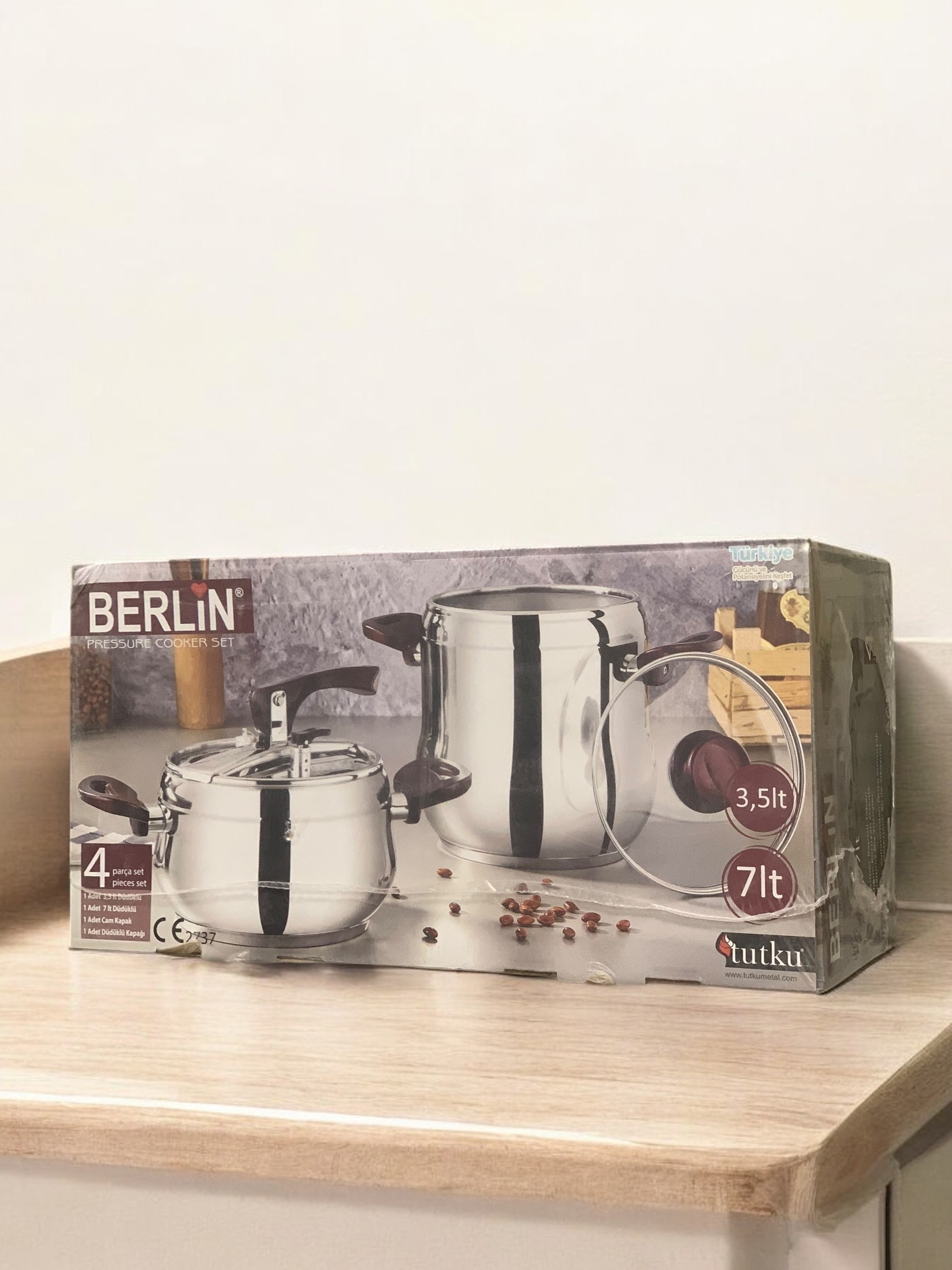Berlin 4 Parça Düdüklü Set