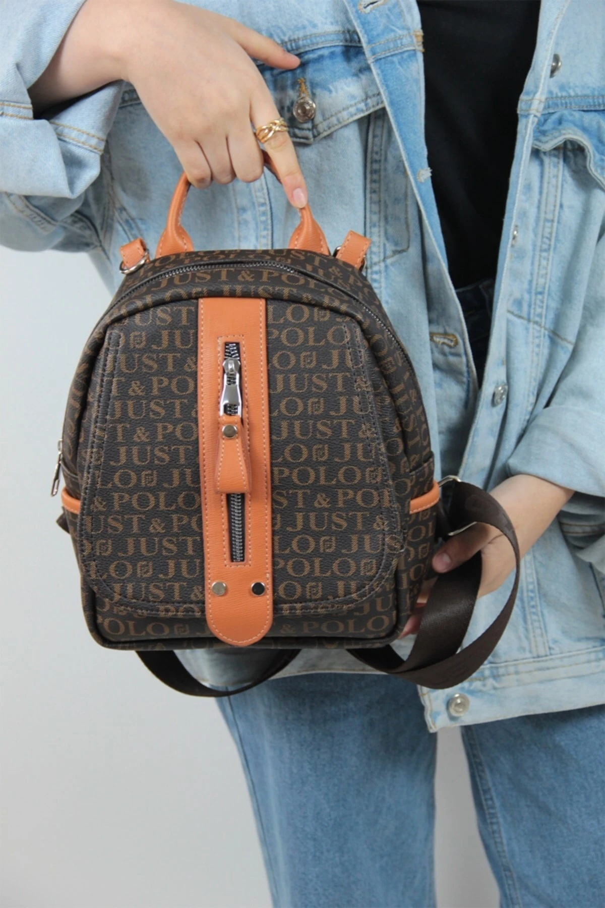 Kahverengi Taba Çok Bölmeli Astarlı Ayarlanabilir Askılı Kadın Sırt Çantası Pbu2177