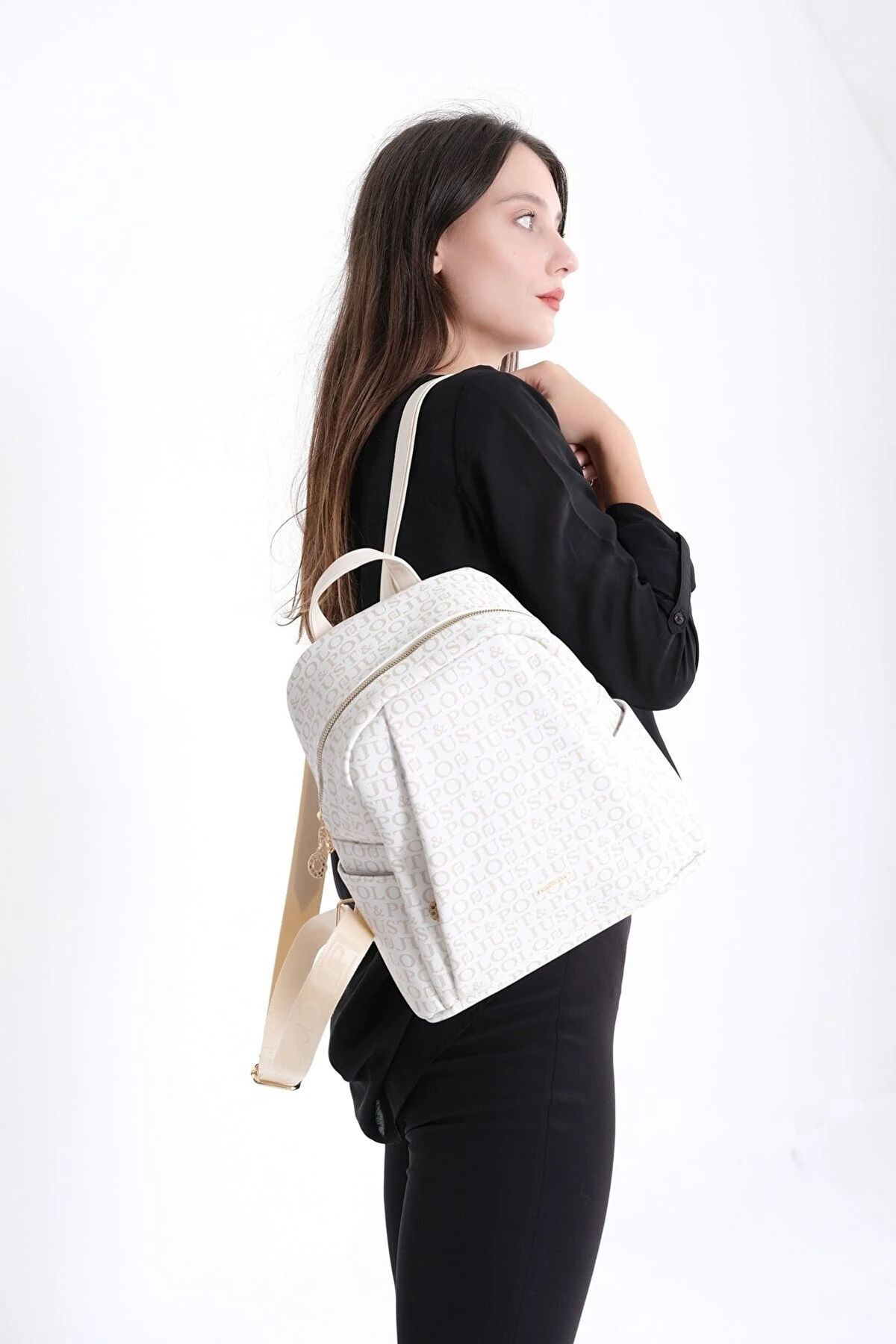 Beyaz Desenli Kadın Sırt Çantası