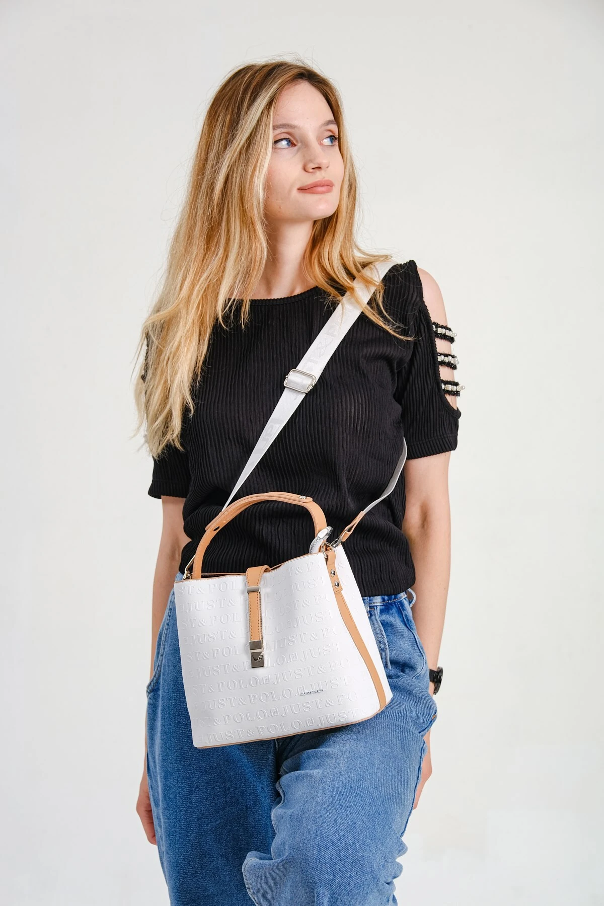 Baskı Desenli Su Geçirmez 3 Gözlü Kadın Omuz Çantası Beyaz Taba 22x20cm Pbu4002