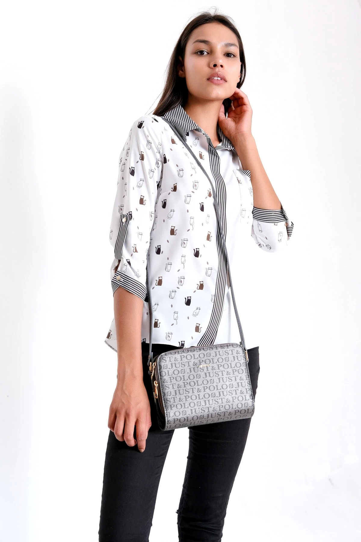 Gri Kadın Desenli Mini Boy Omuz Çantası