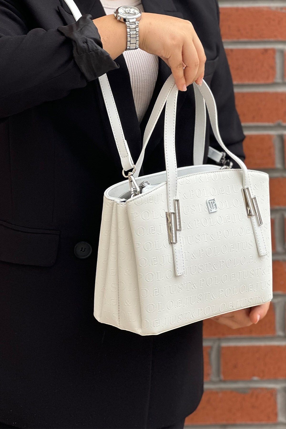 Beyaz Büyük Boy 5 Gözlü Kadın El ve Omuz Çantası ve Cüzdan Kombini TR4092-02