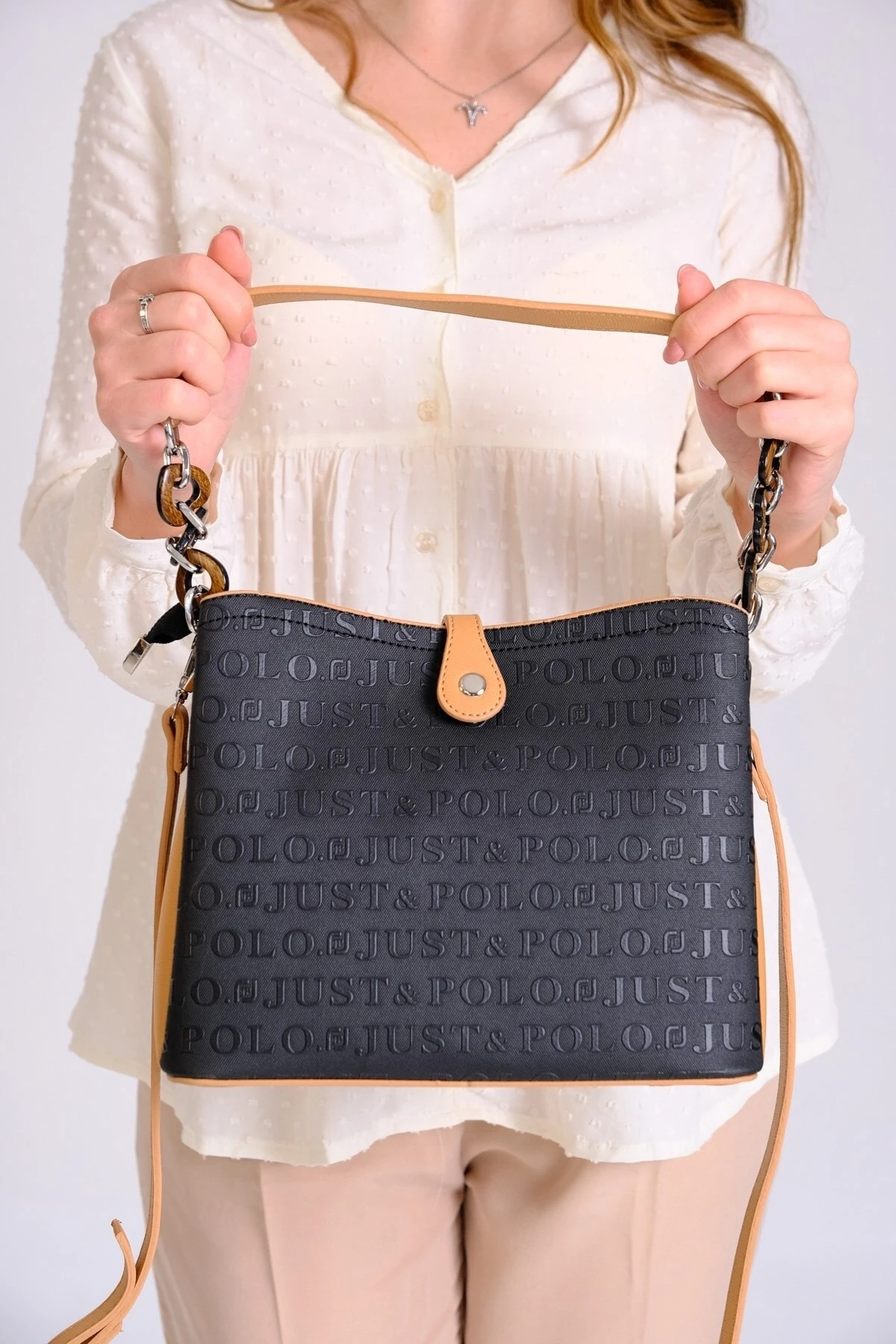 Beyaz 5 Bölmeli Kadın El & Omuz Çantası 24x19cm Tr4014