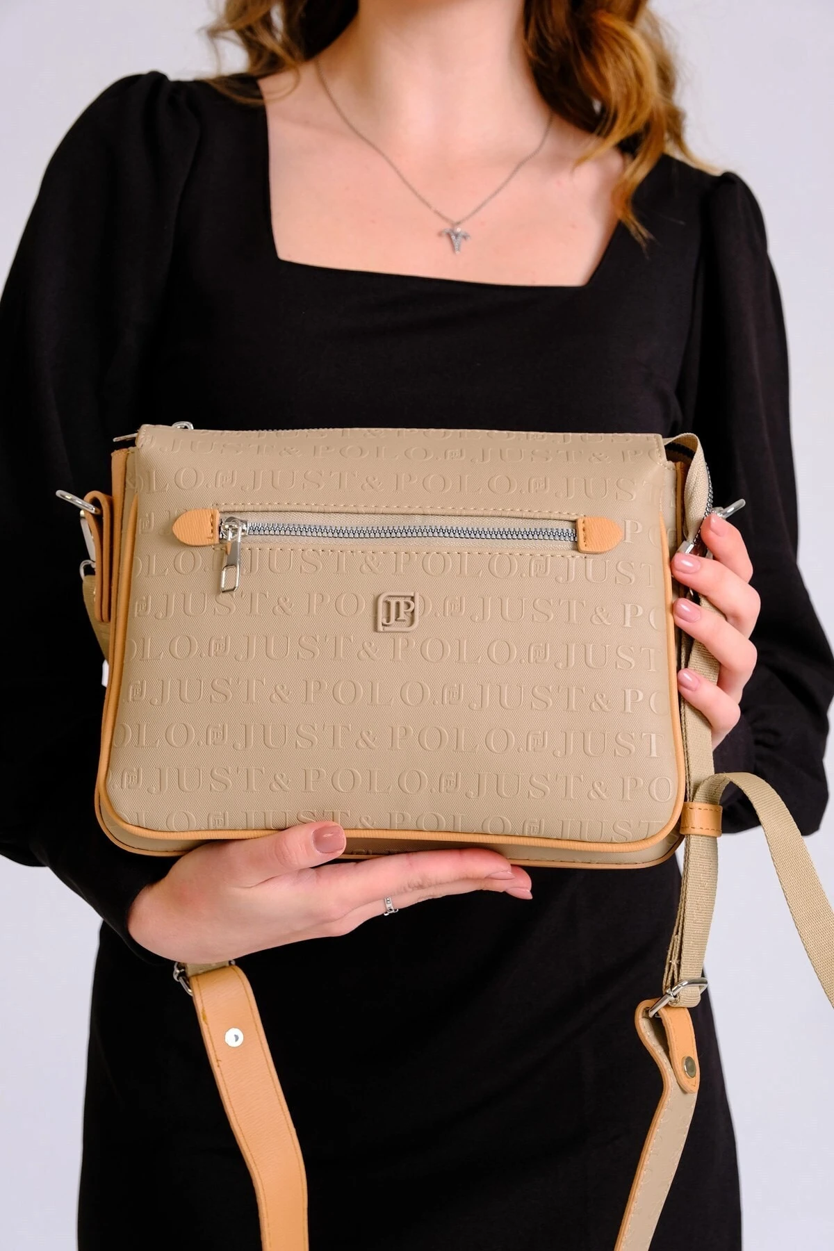 Kadın 3 Bölmeli Ayarlanabilir Uzun Askılı Postacı Çanta Ve Cüzdan Kombini Mds4013-1002