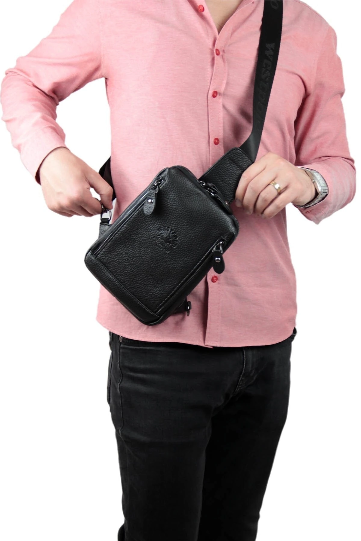Erkek Siyah Ayarlanabilir Askılı Vücut Çantası Pbu7033