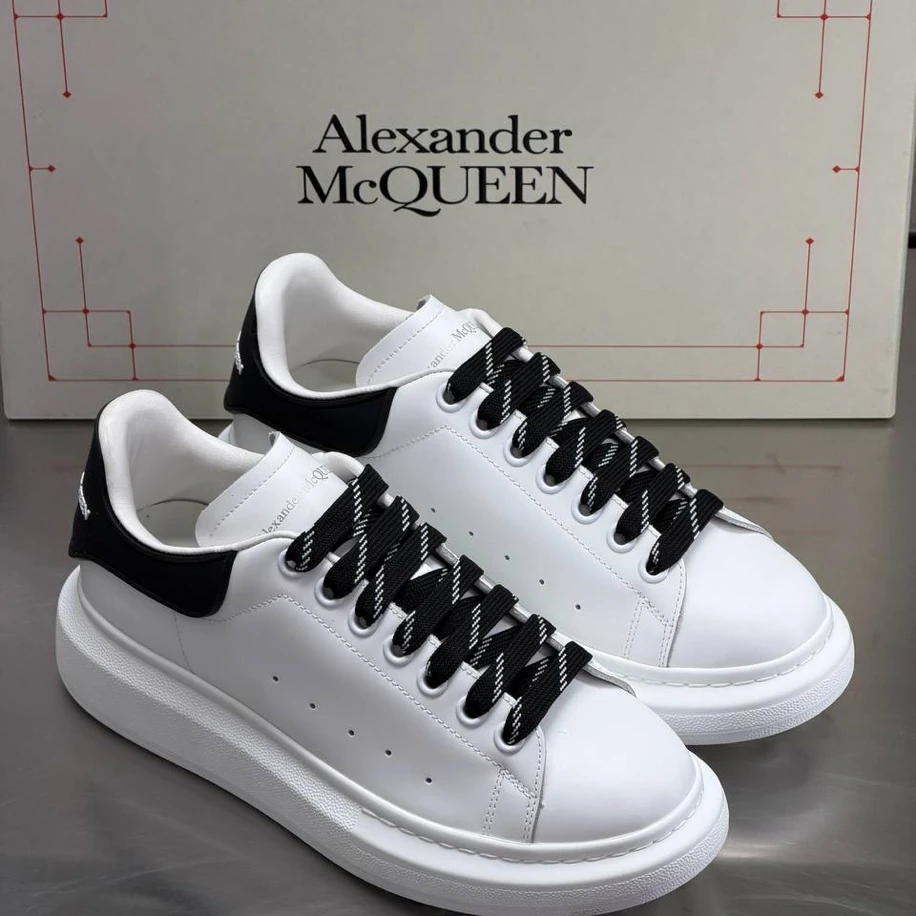 Alexander Mcqueen