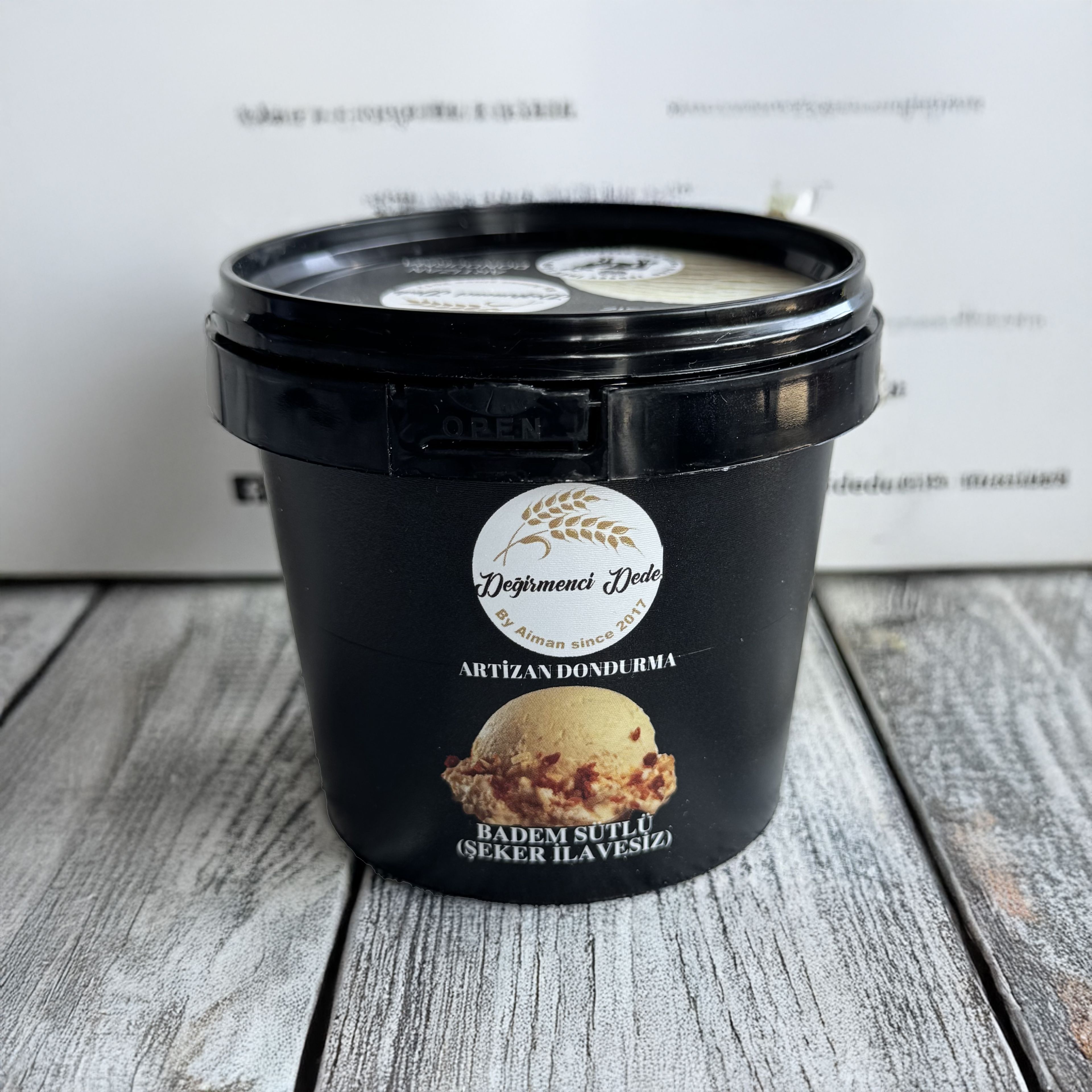 Değirmenci Dede - Artizan Dondurma Badem Sütlü(Şeker İlavesiz, %100 Vegan) (500ml)