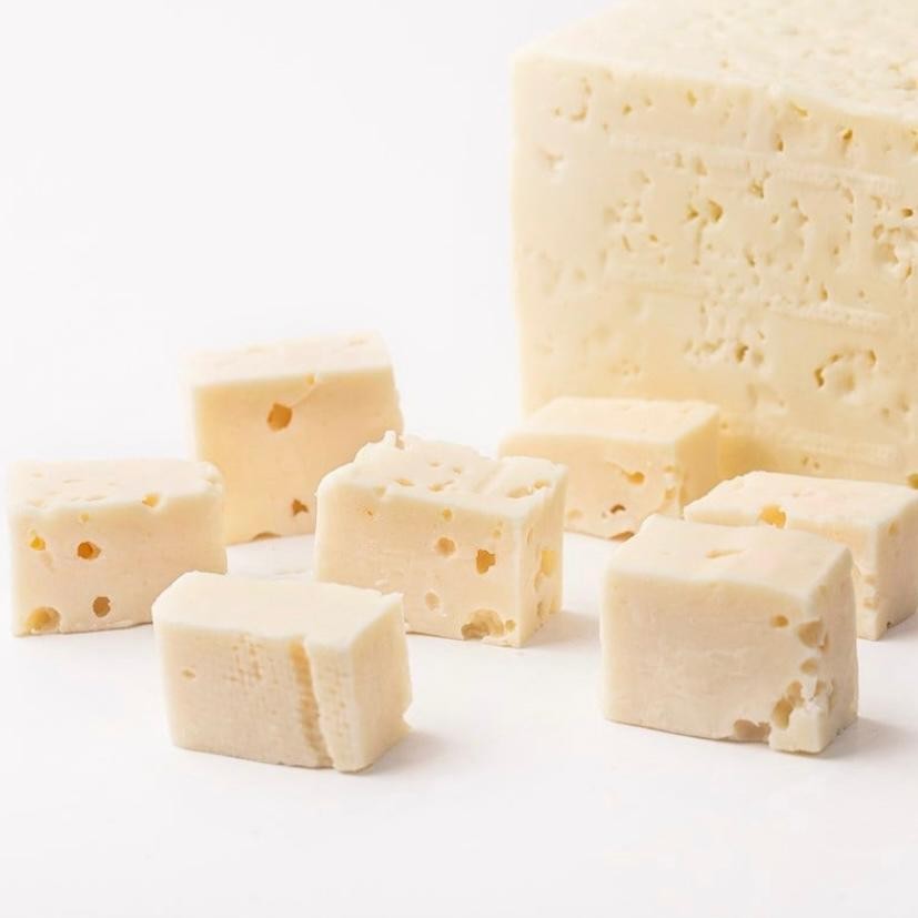 Dağıstanlı - Tam Yağlı Sert Buzhane Beyaz Peynir (300 gr. - 400 gr.)