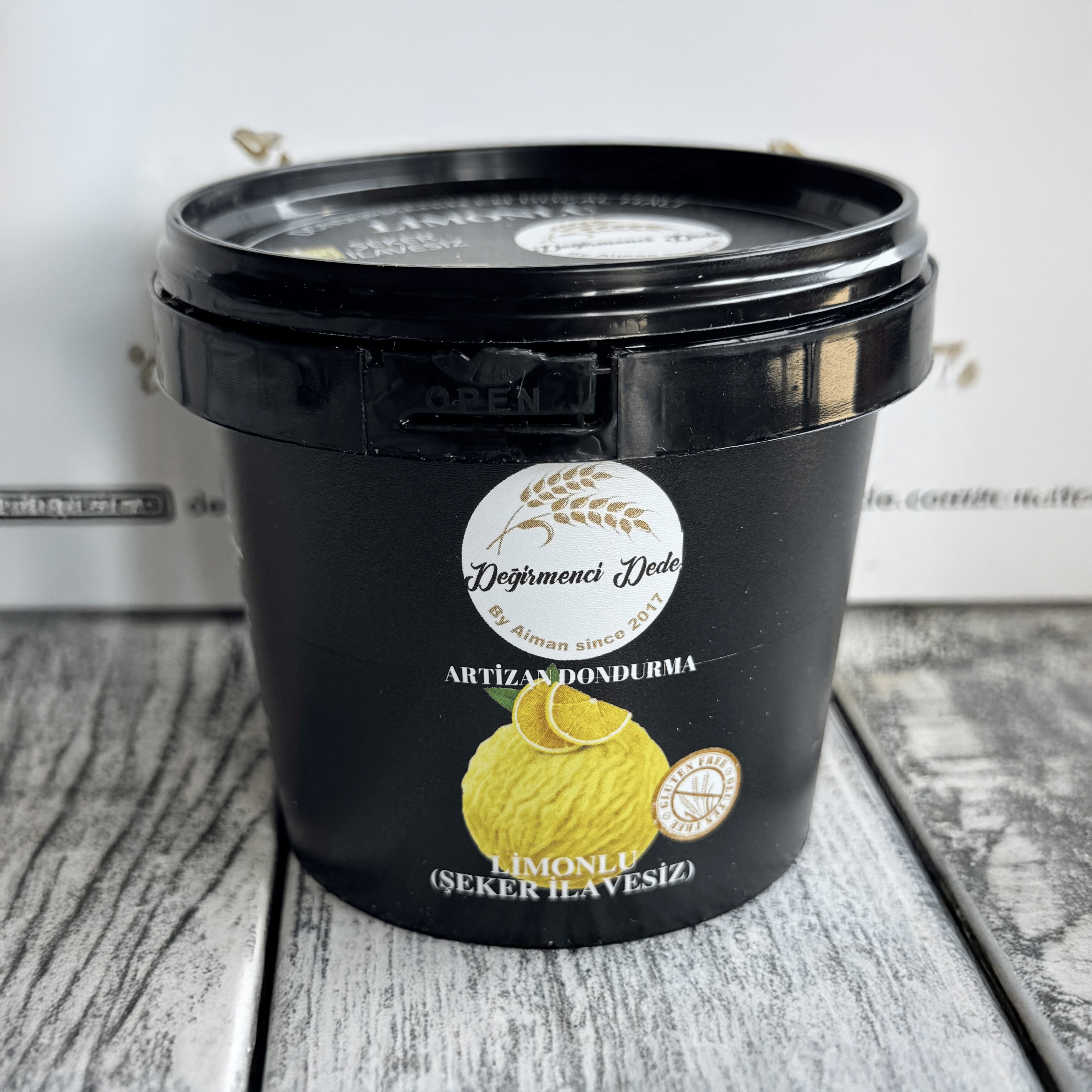 Değirmenci Dede - Artizan Dondurma Limonlu(Şeker İlavesiz, %100 Jersey İnek Sütü) (500ml)