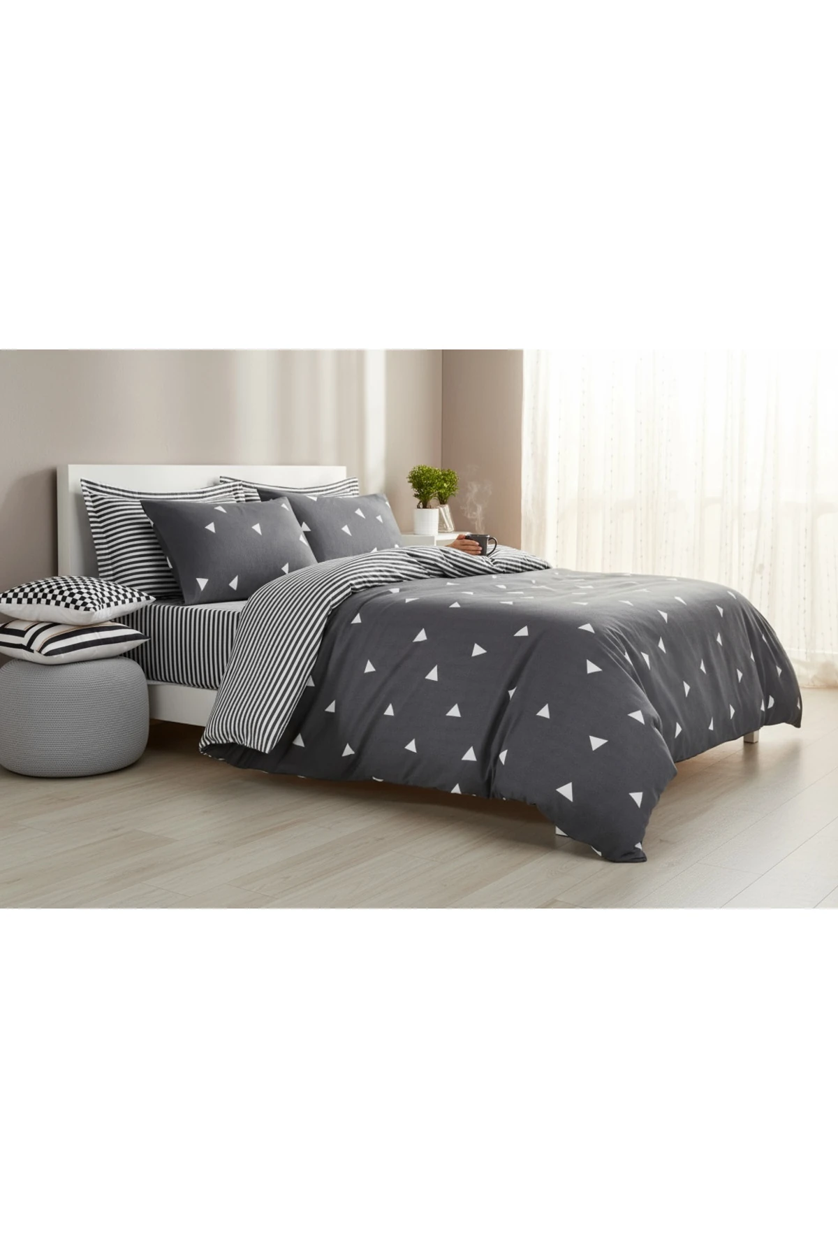 Nevresim Seti Çift Kişilik Mature Üçgen Gri