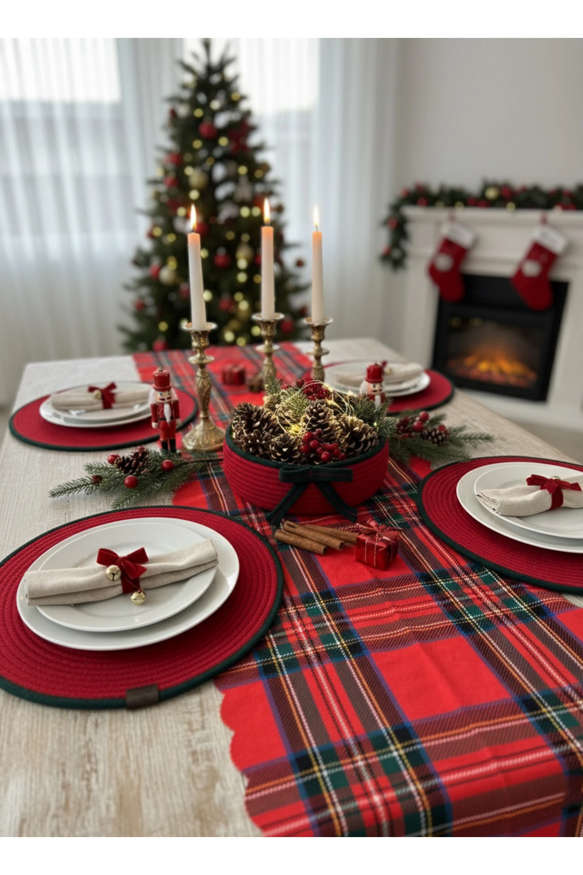 Yılbaşı Temalı Amerikan Servis Ve Supla Seti