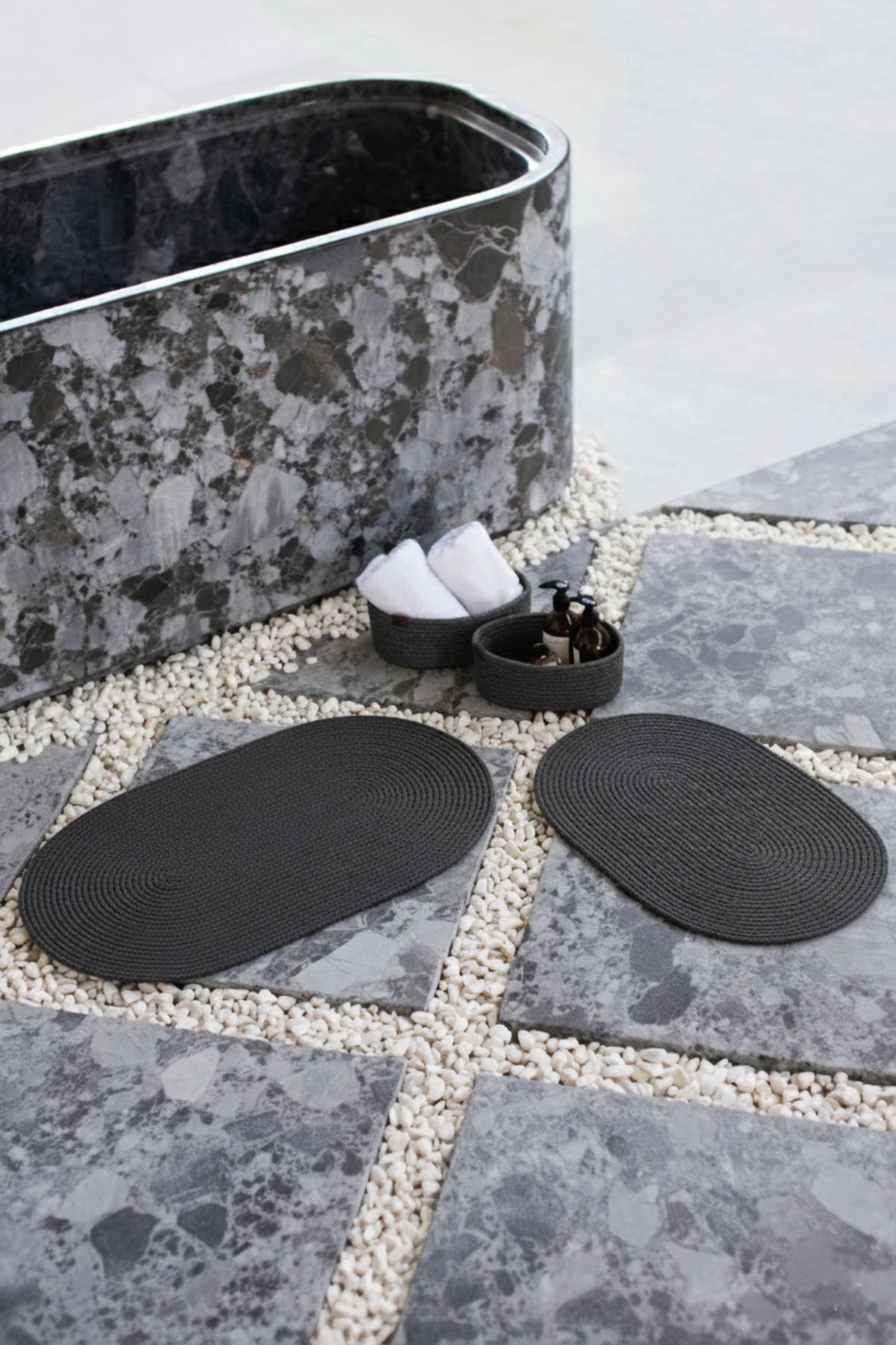 Antrasit Hasır / Jüt 4 Parça Banyo Paspas Takımı | Oval Sepet, Paspas Ve Dekor Seti