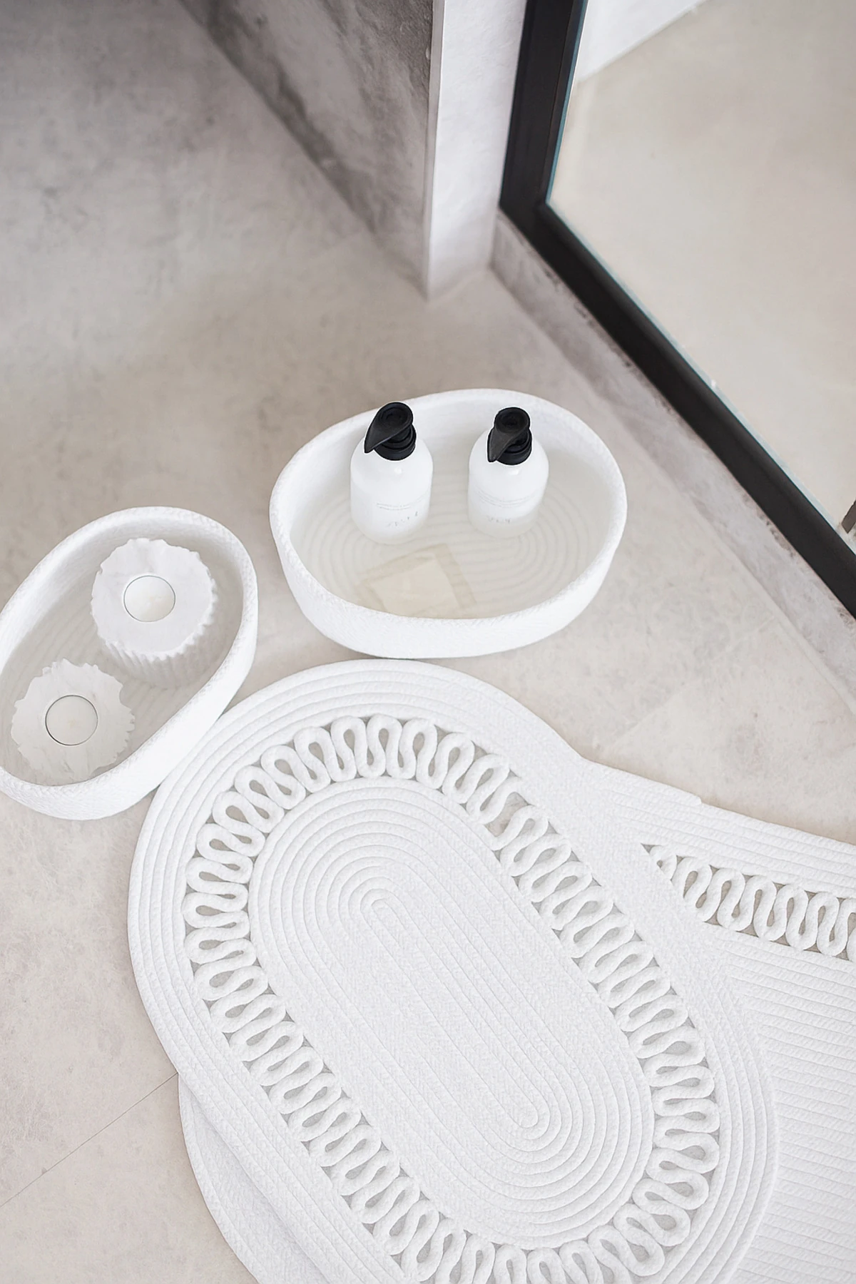 Beyaz Hasır / Jüt 4 Parça Trikotlu Banyo Paspas Takımı | Oval Sepet, Paspas Ve Dekor Seti