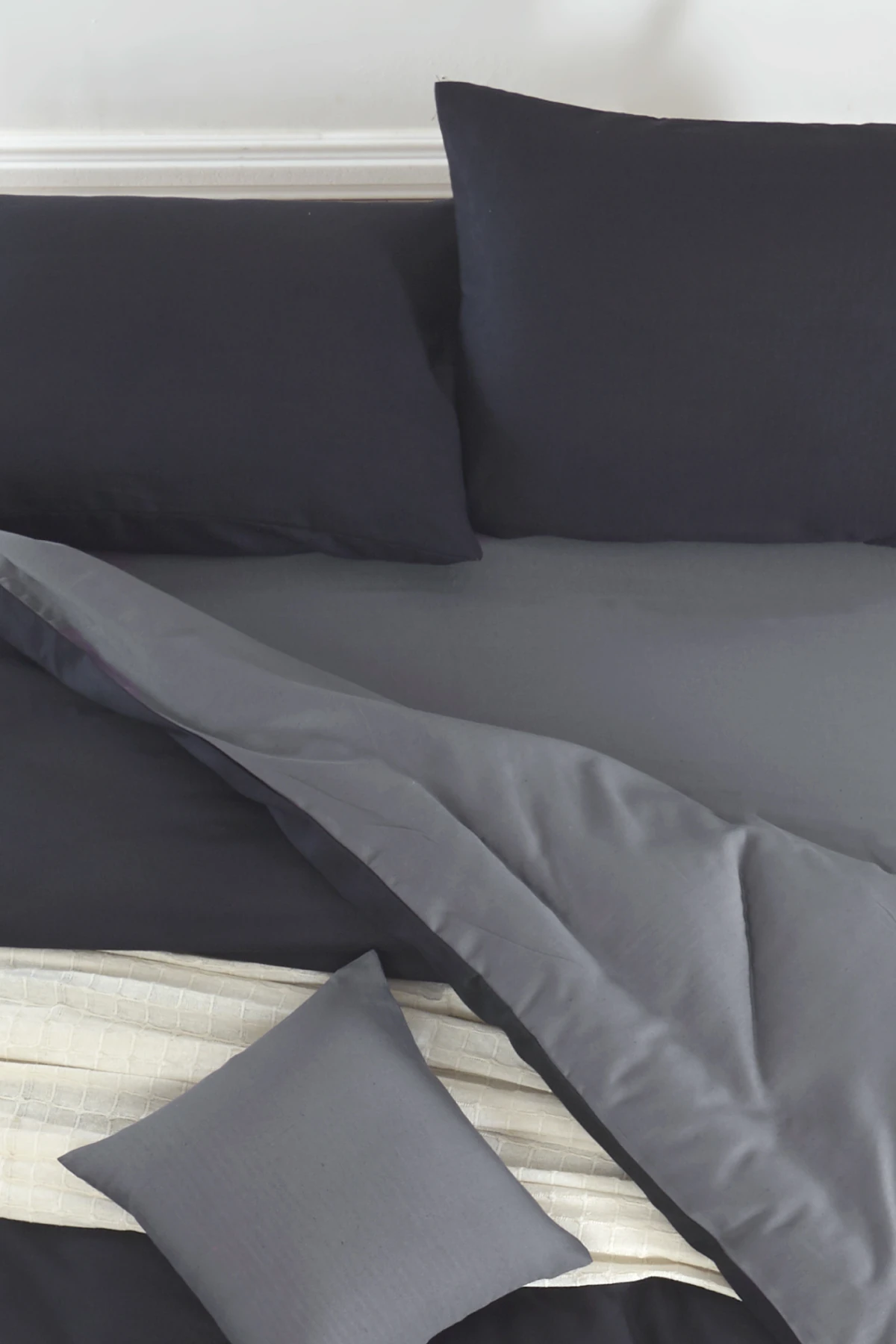 Siyah-Füme Çift Kişilik Paint Nevresim Takımı Mix