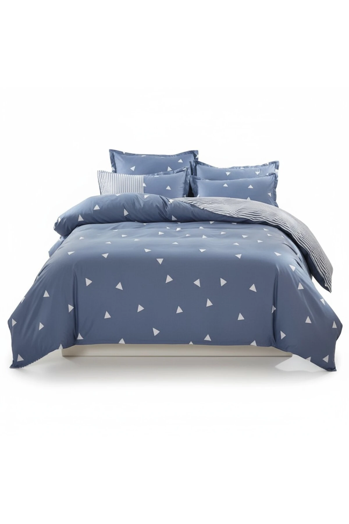 Üçgen Çift Kişilik Kolay Ütülenir Nevresim Takımı K.Bulut Mavi