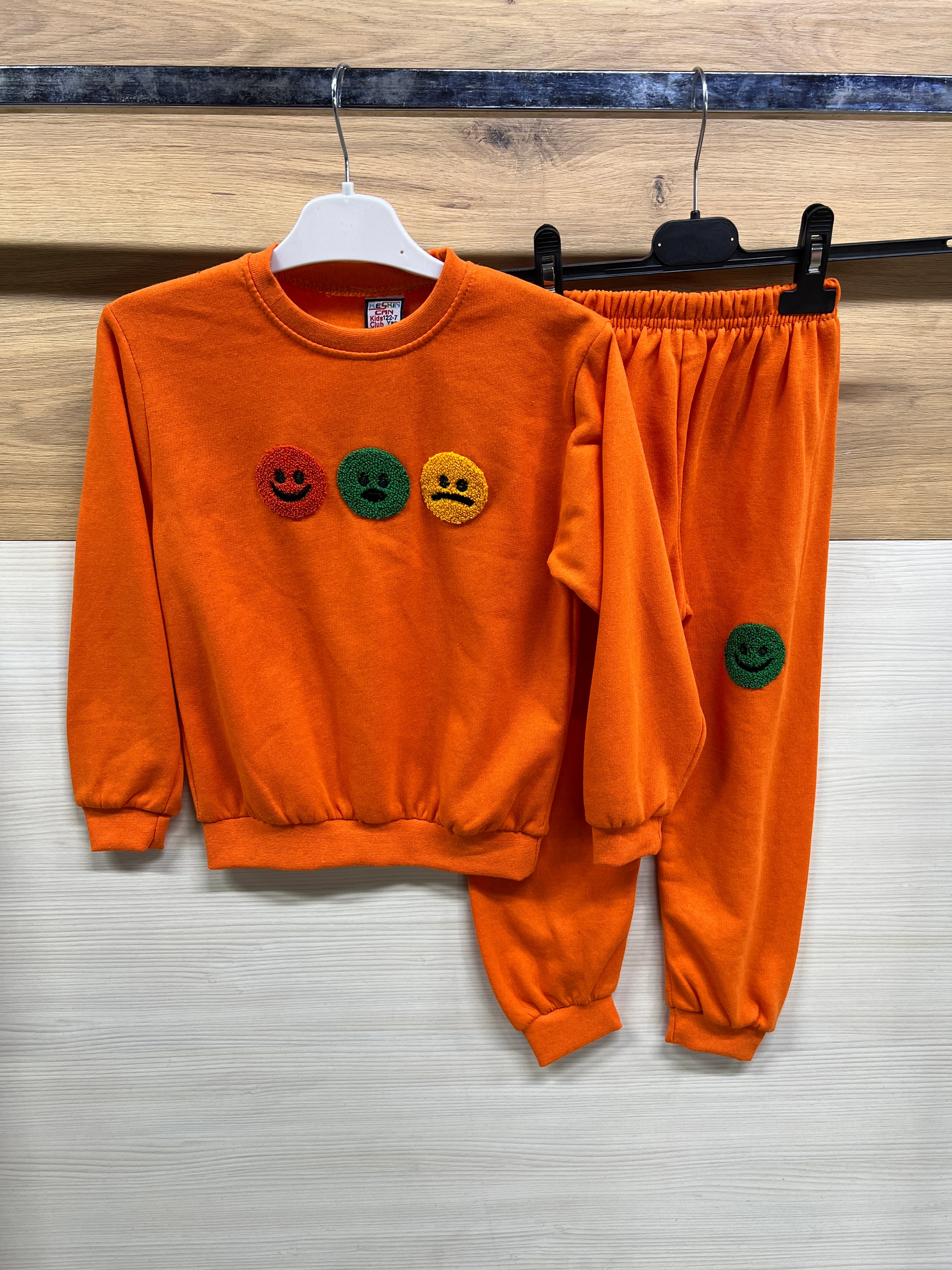 Emoji Nakışlı Kalın Şardonlu Alt Üst Takım Turuncu