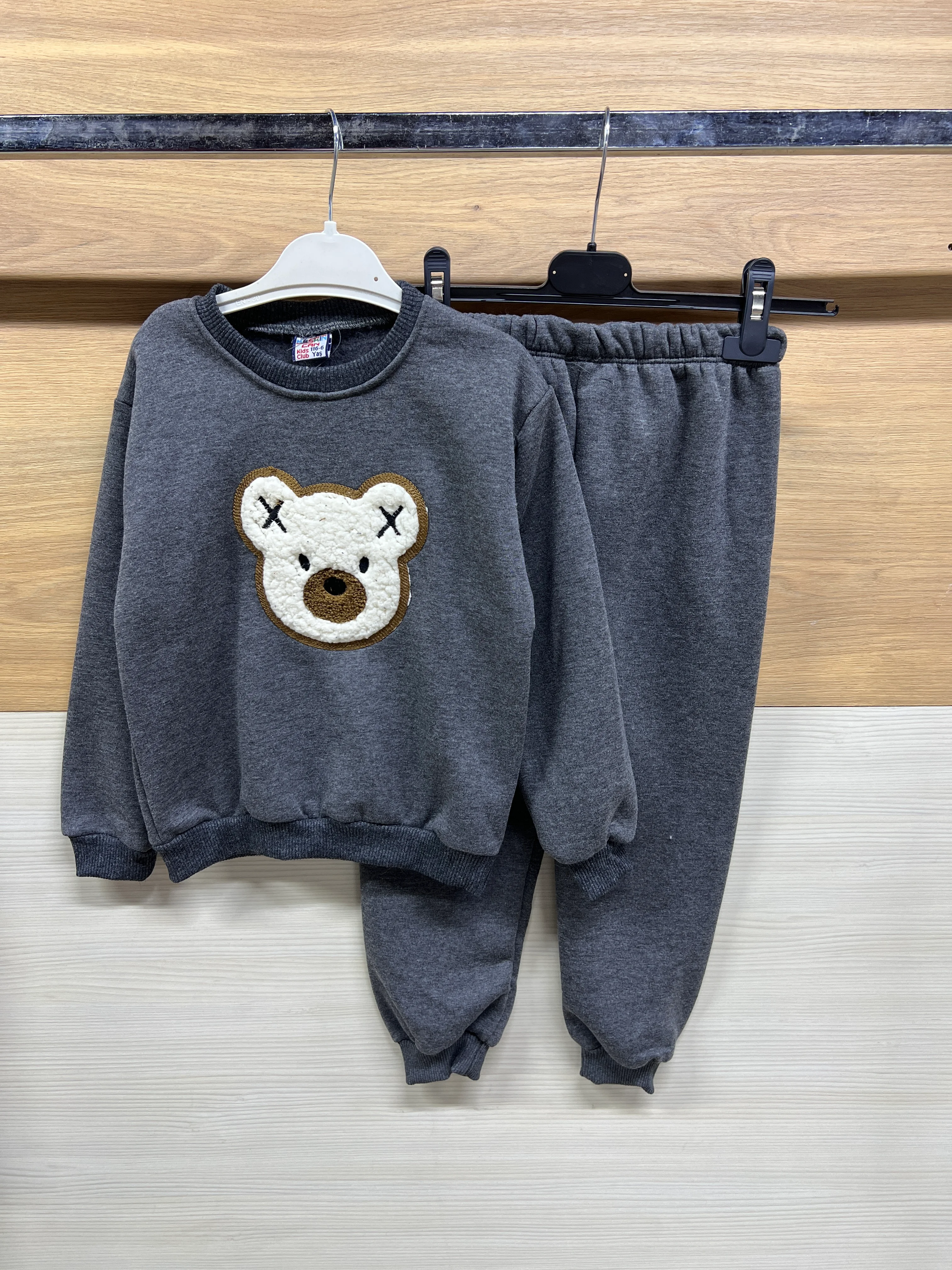 Sevimli Ayıcık Nakışlı 3 ip Şardonlu Kalın Şardonlu Alt Üst Takım Koyu Gri