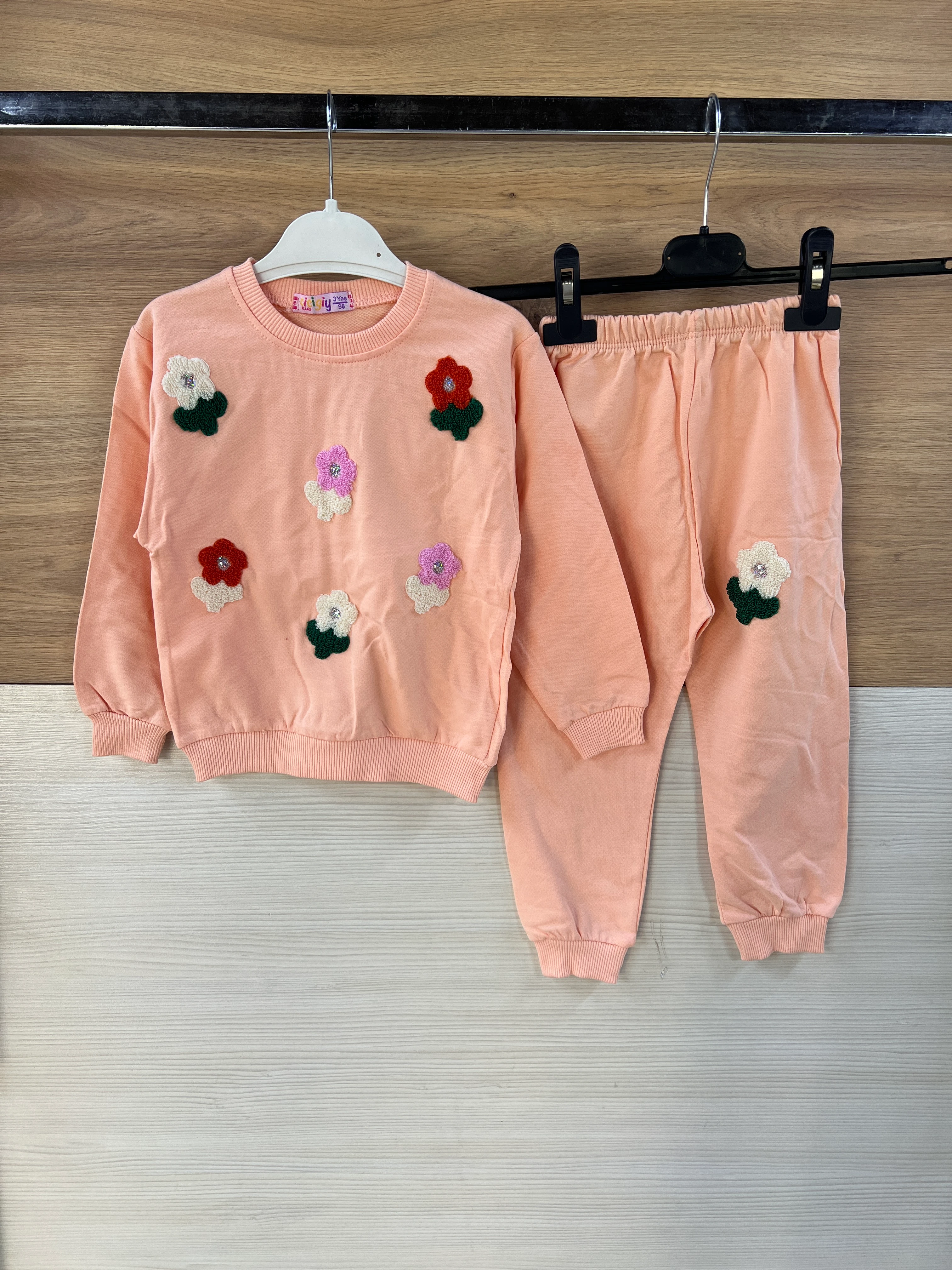 Çicek Nakışlı Şardonsuz Alt Üst Takım Pudra