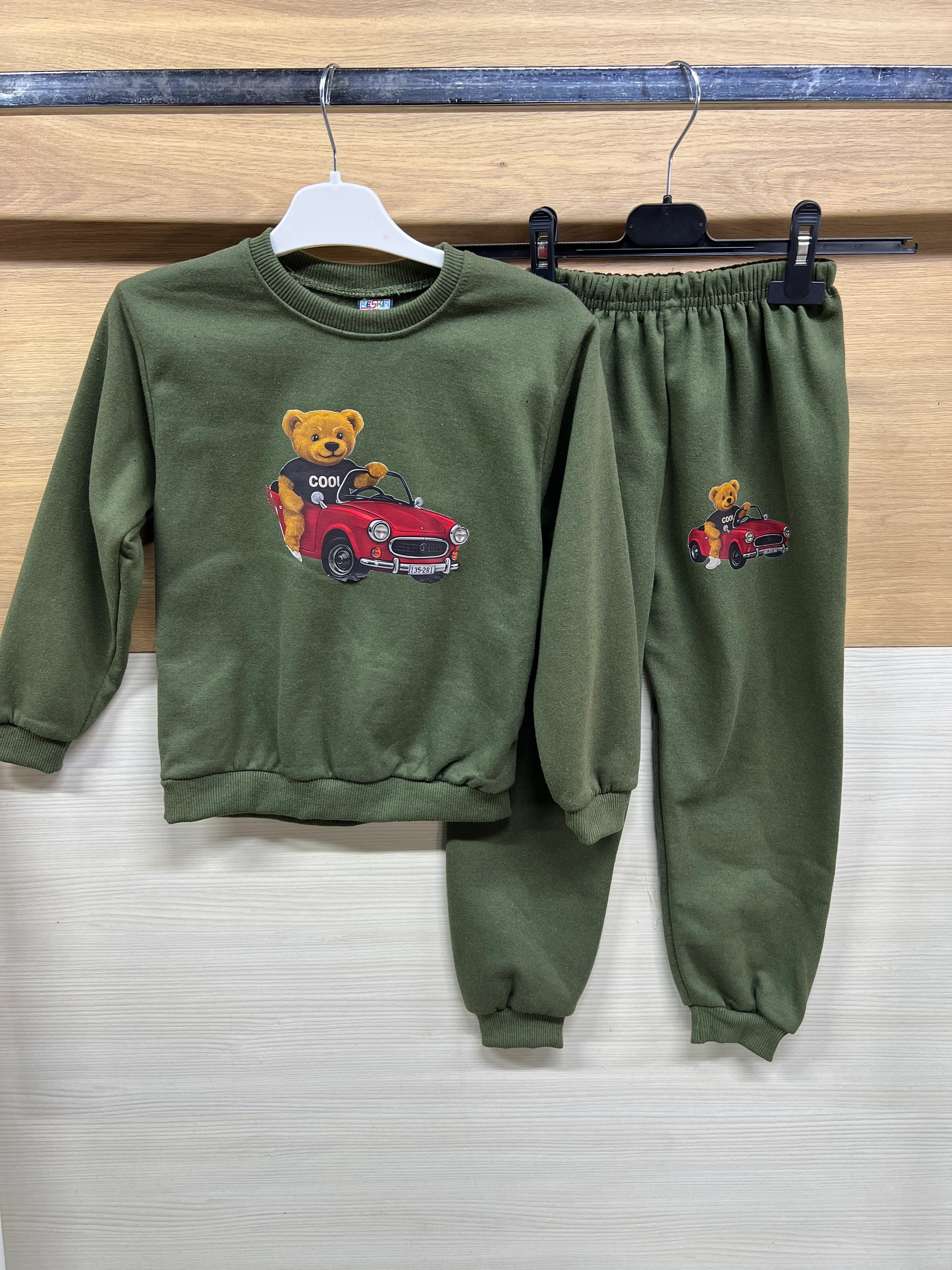 Arabalı Ayıcık Baskılı Kalın Şardonlu Alt Üst Takım Yeşil