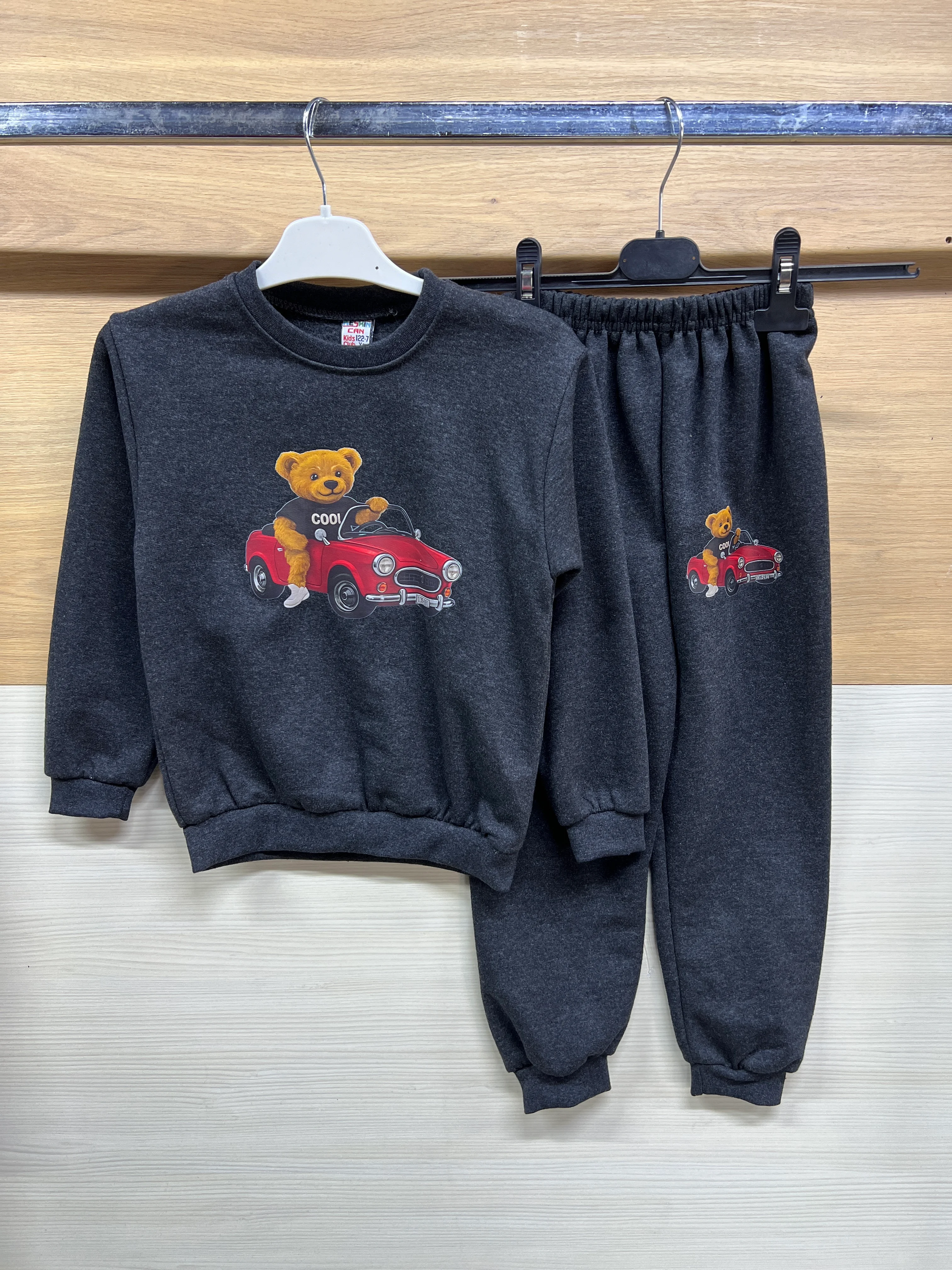 Arabalı Ayıcık Baskılı Kalın Şardonlu Alt Üst Takım Kırçıllı Gri