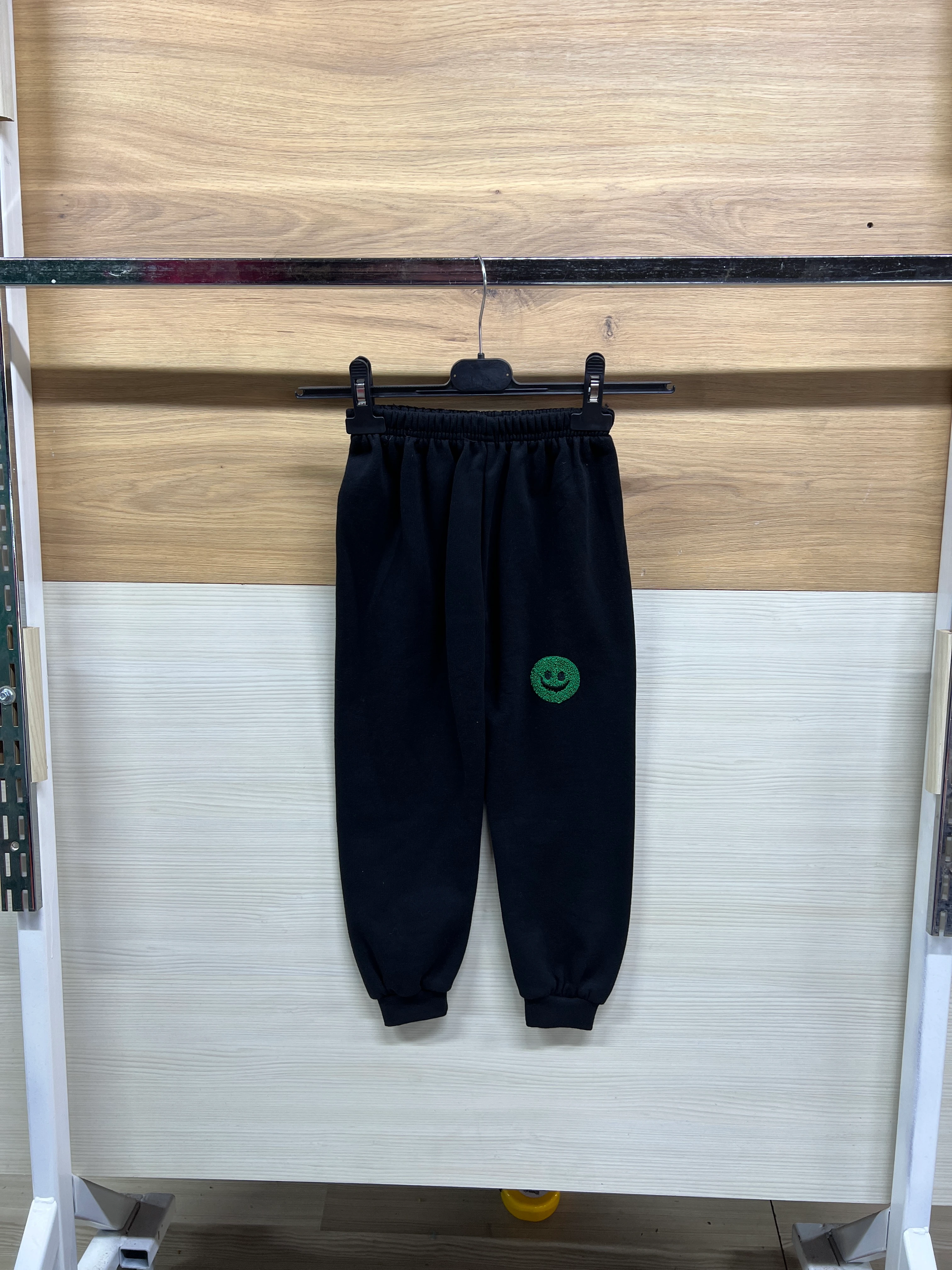 Emoji Nakışlı Kalın Şardonlu Alt Üst Takım Siyah