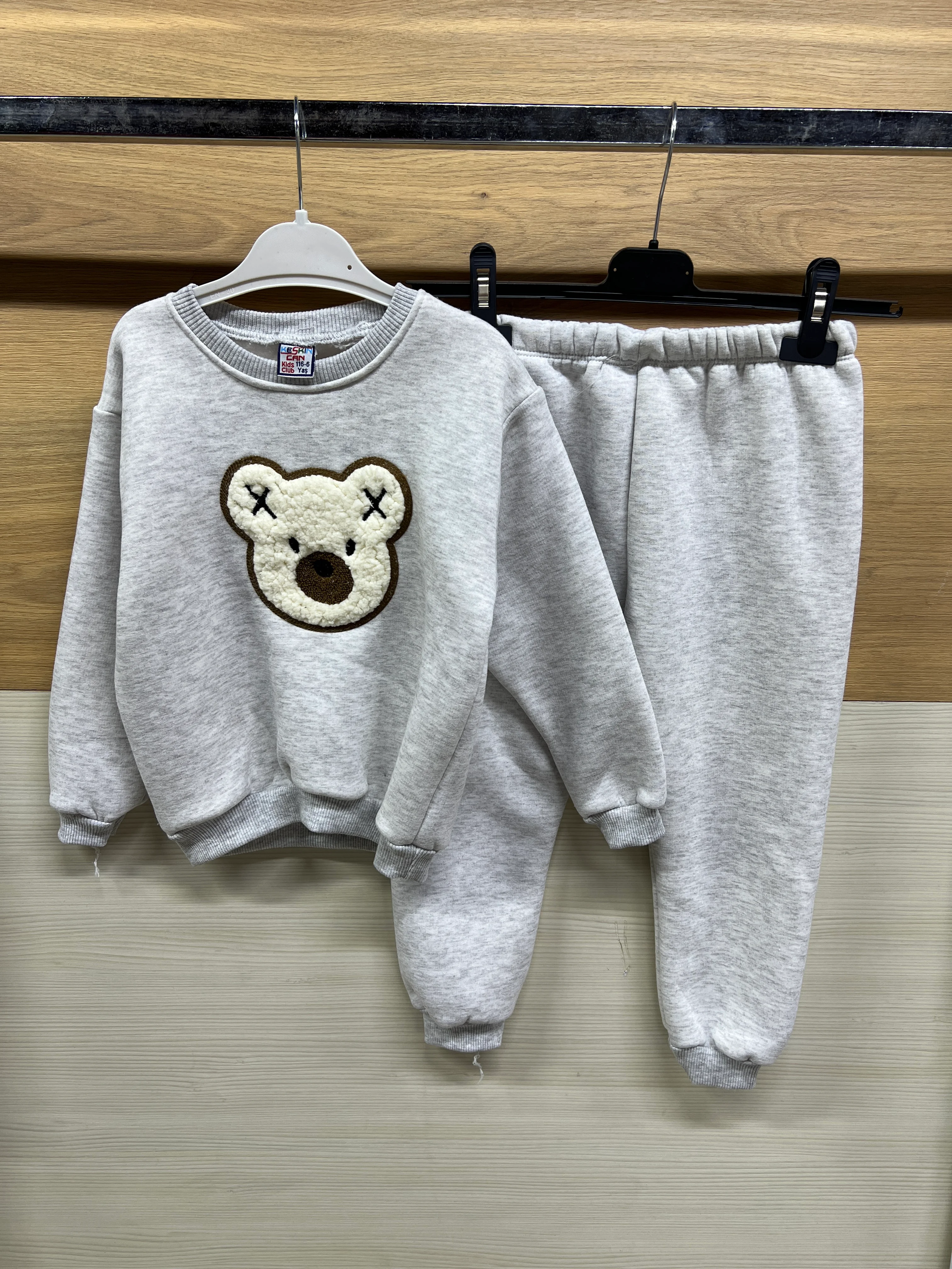 Sevimli Ayıcık Nakışlı 3 ip Şardonlu Kalın Şardonlu Alt Üst Takım Beyaz